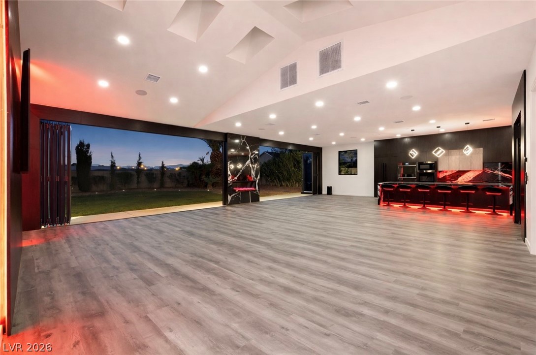 237 East Eldorado Lane