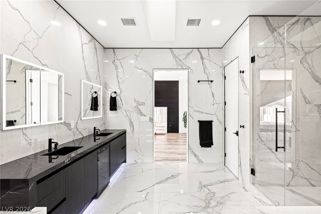 237 East Eldorado Lane