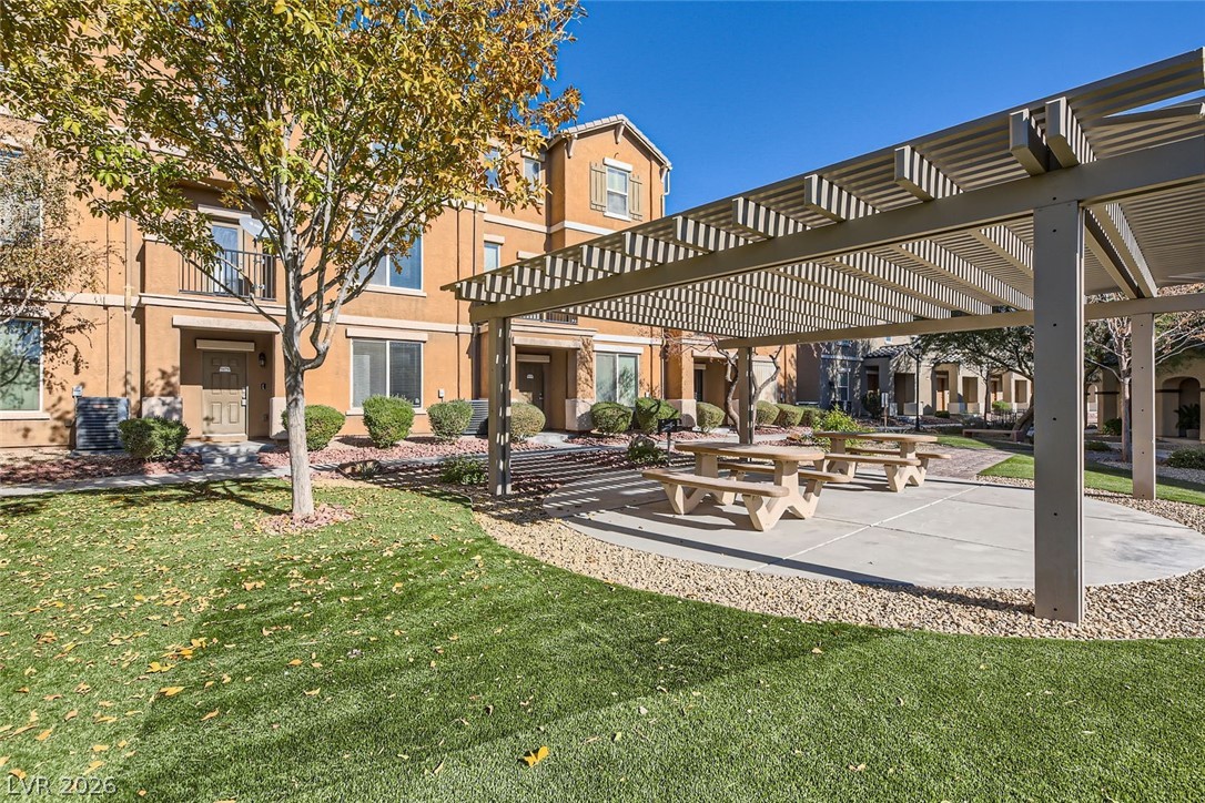 5179 Silica Chalk Avenue