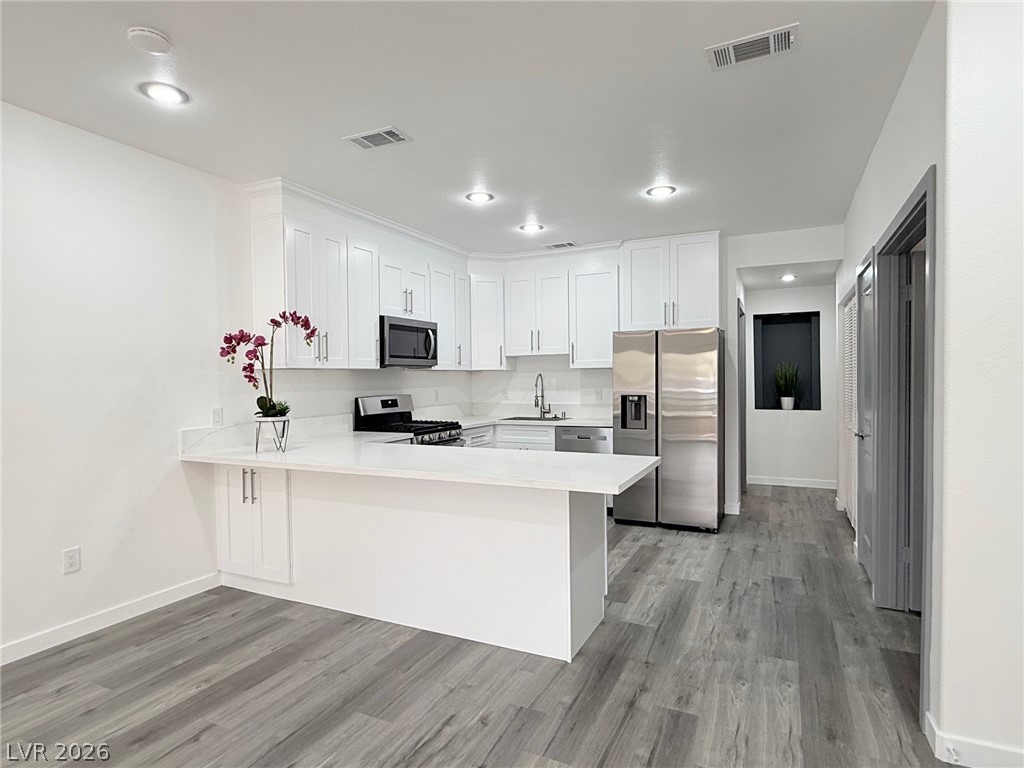 5415 West Harmon Avenue 1006