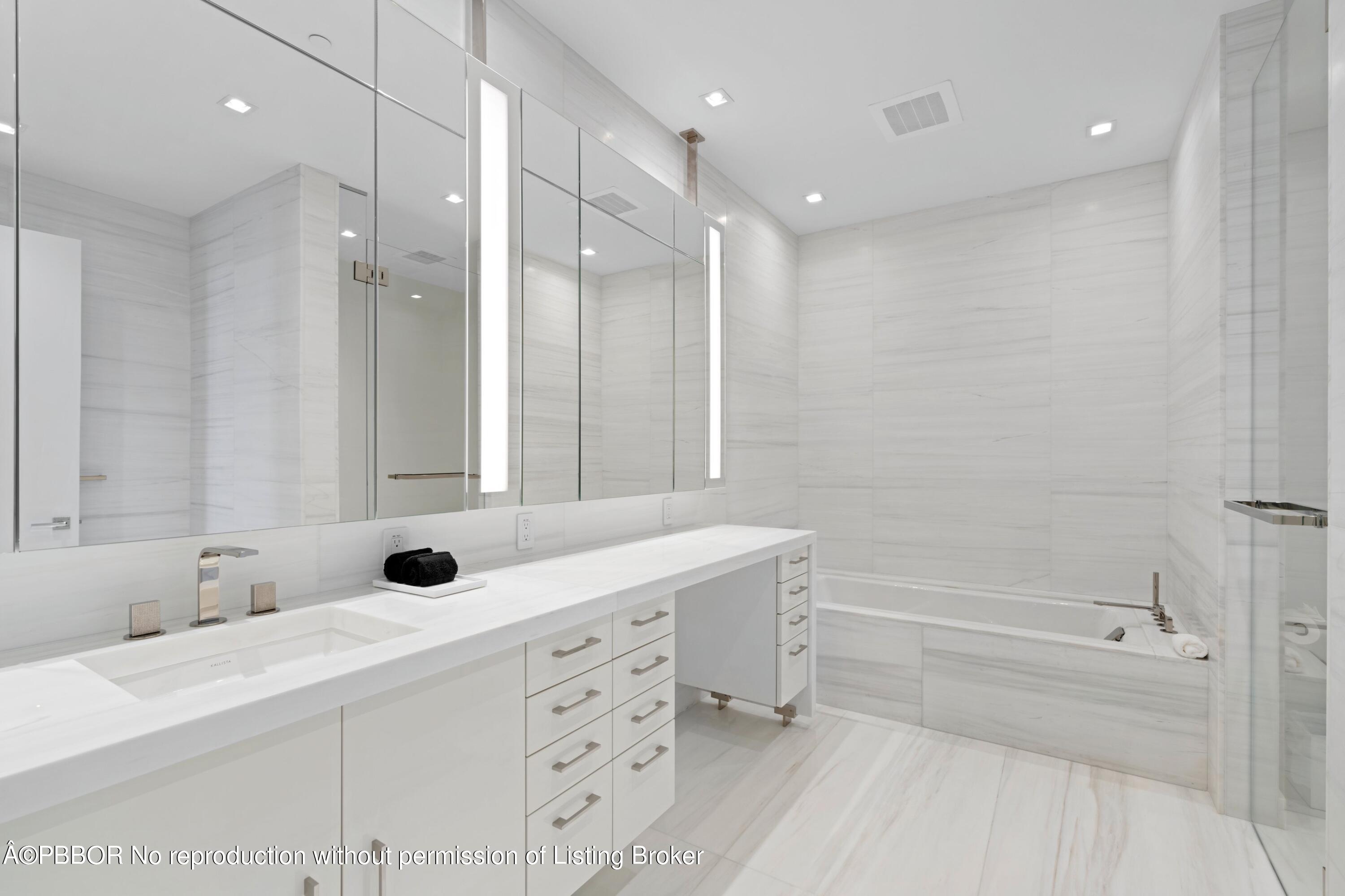 1100 S Flagler Drive, 602