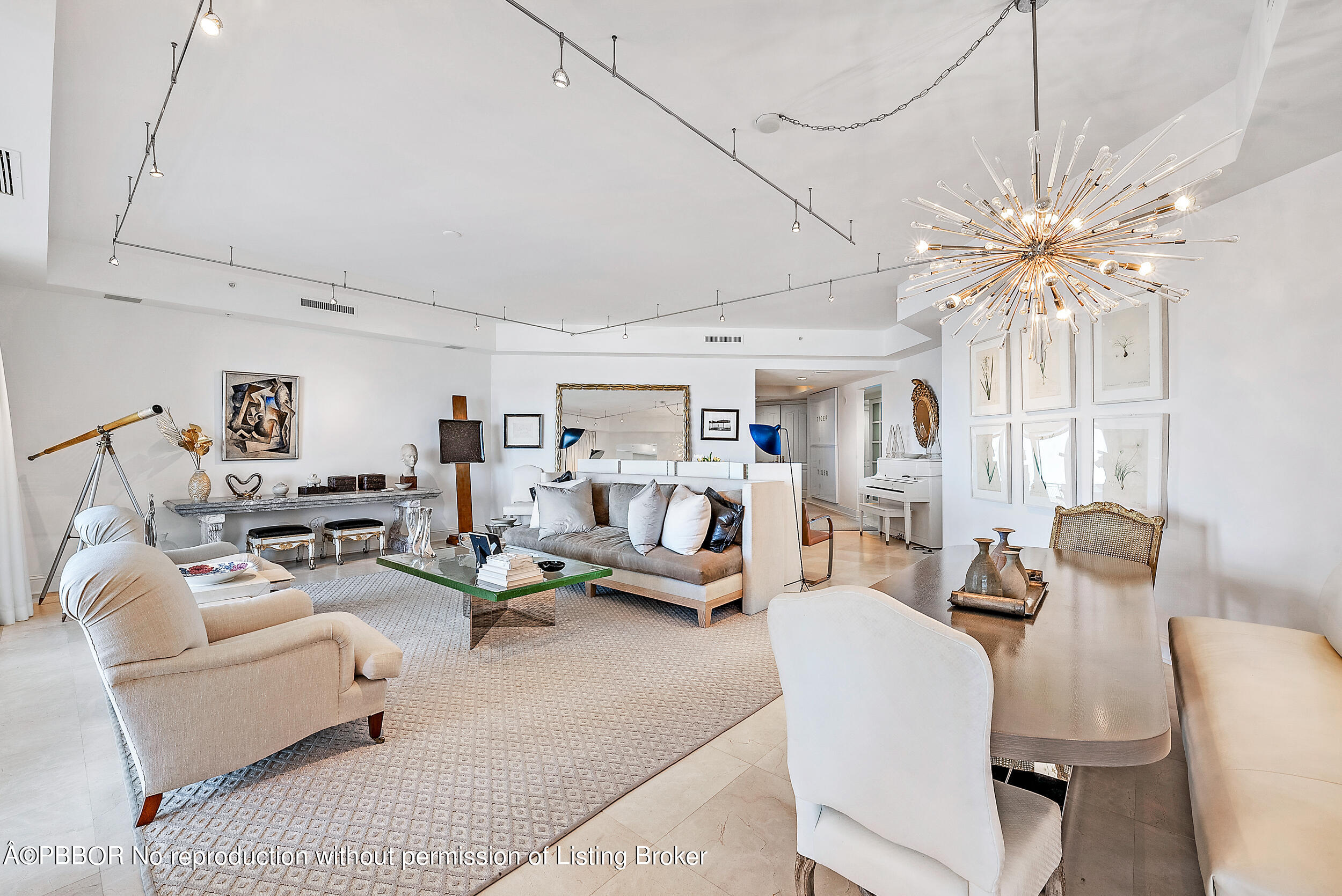 622 N Flagler Drive, 803