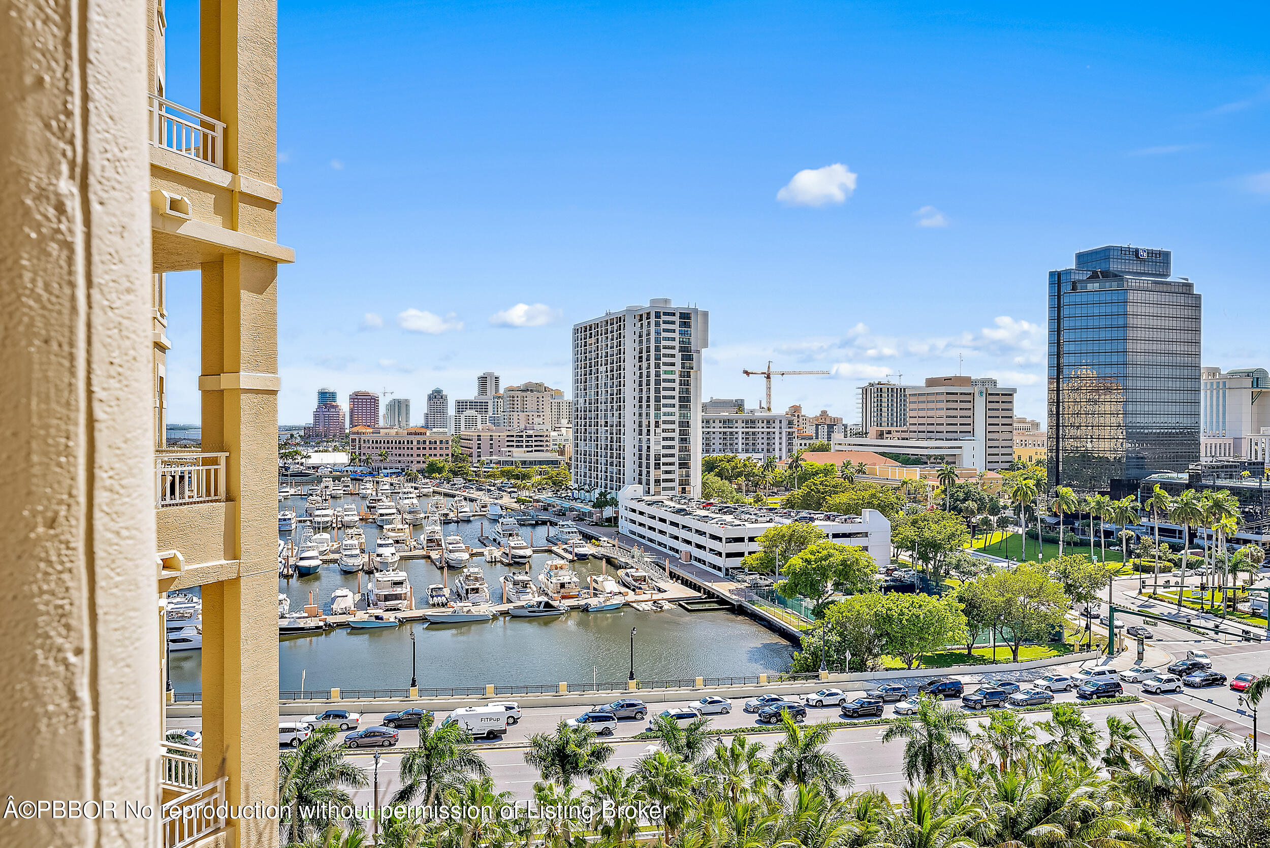 622 N Flagler Drive, 803