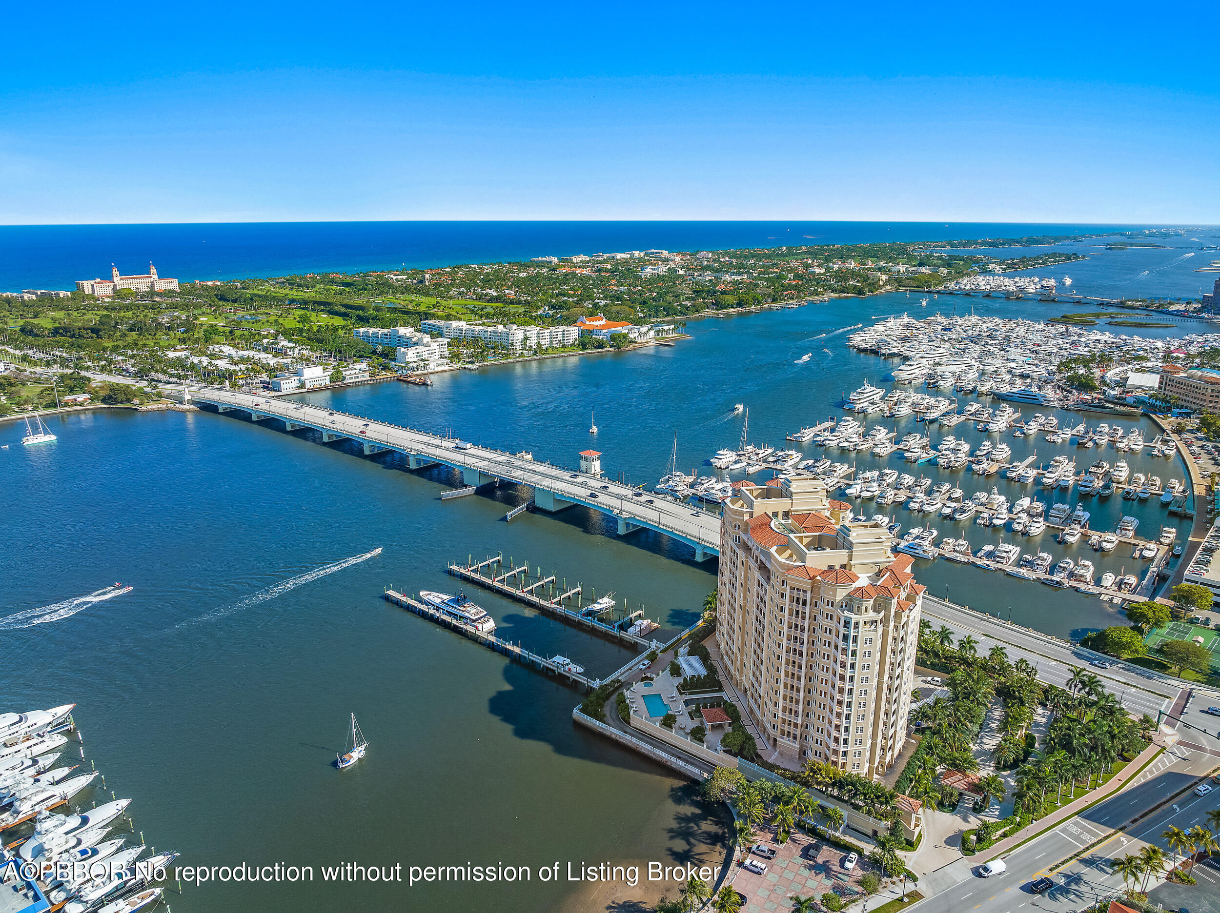 622 N Flagler Drive, 803