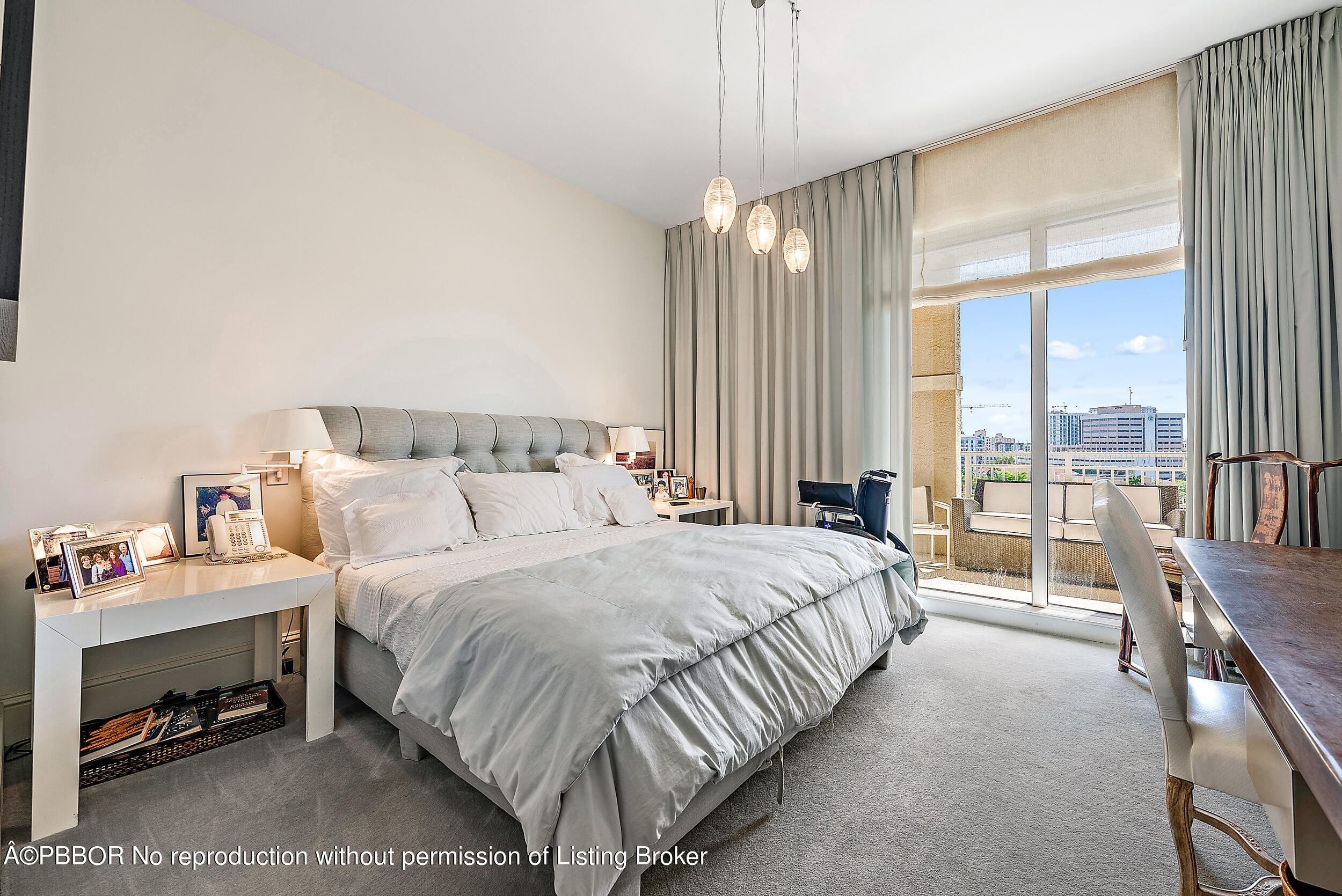 622 N Flagler Drive, 803