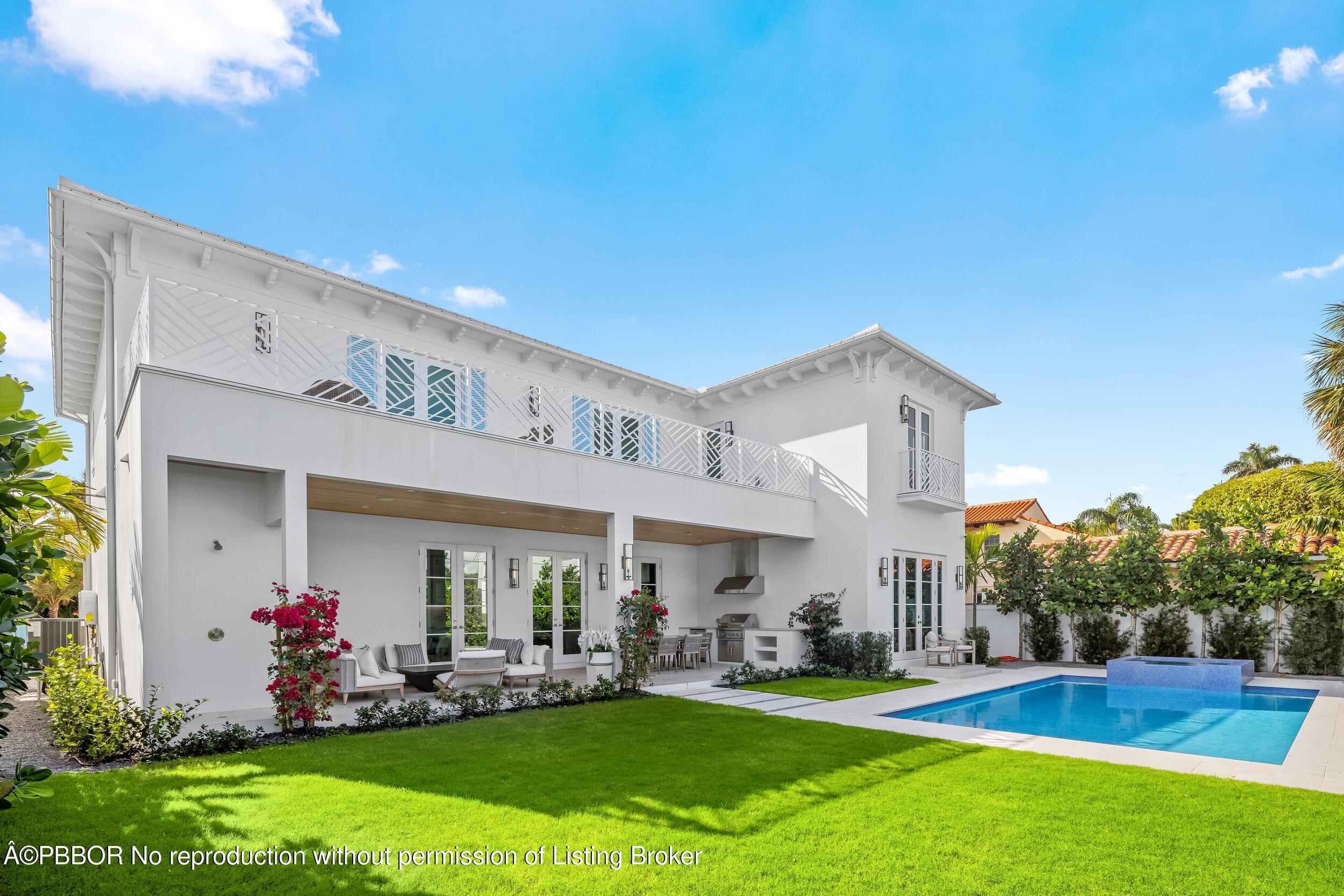 Coastal Contemporary New Build in Soso