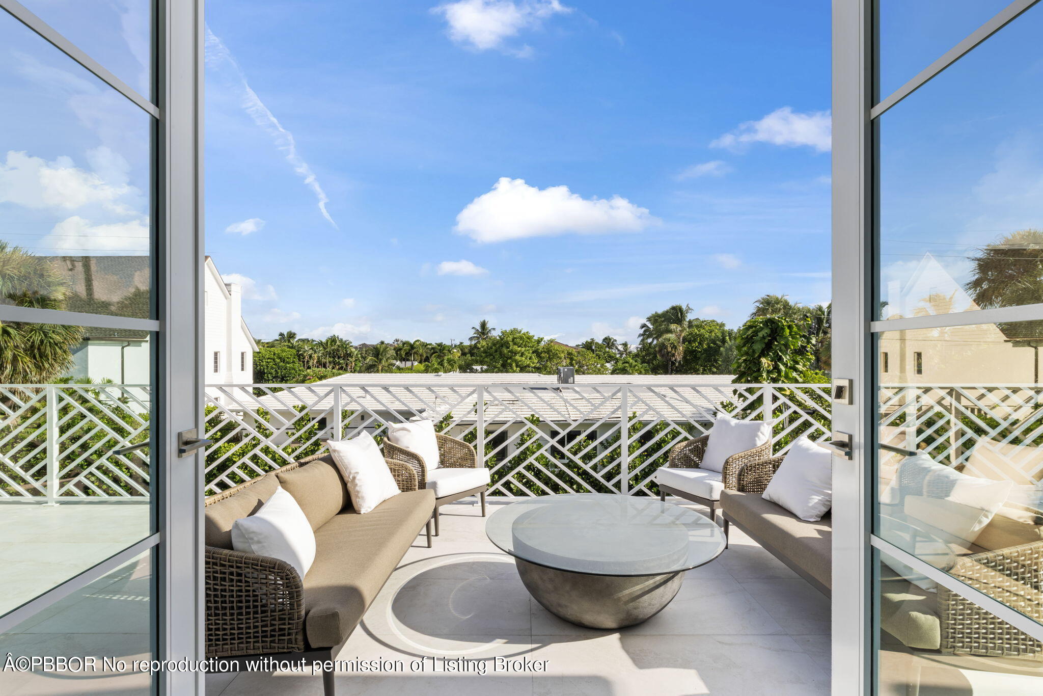 Coastal Contemporary New Build in Soso