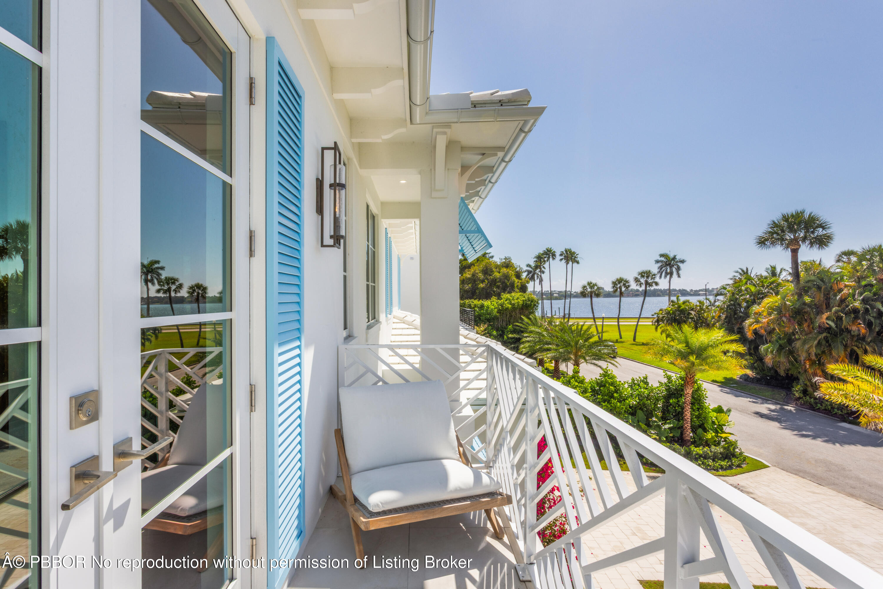 Coastal Contemporary New Build in Soso