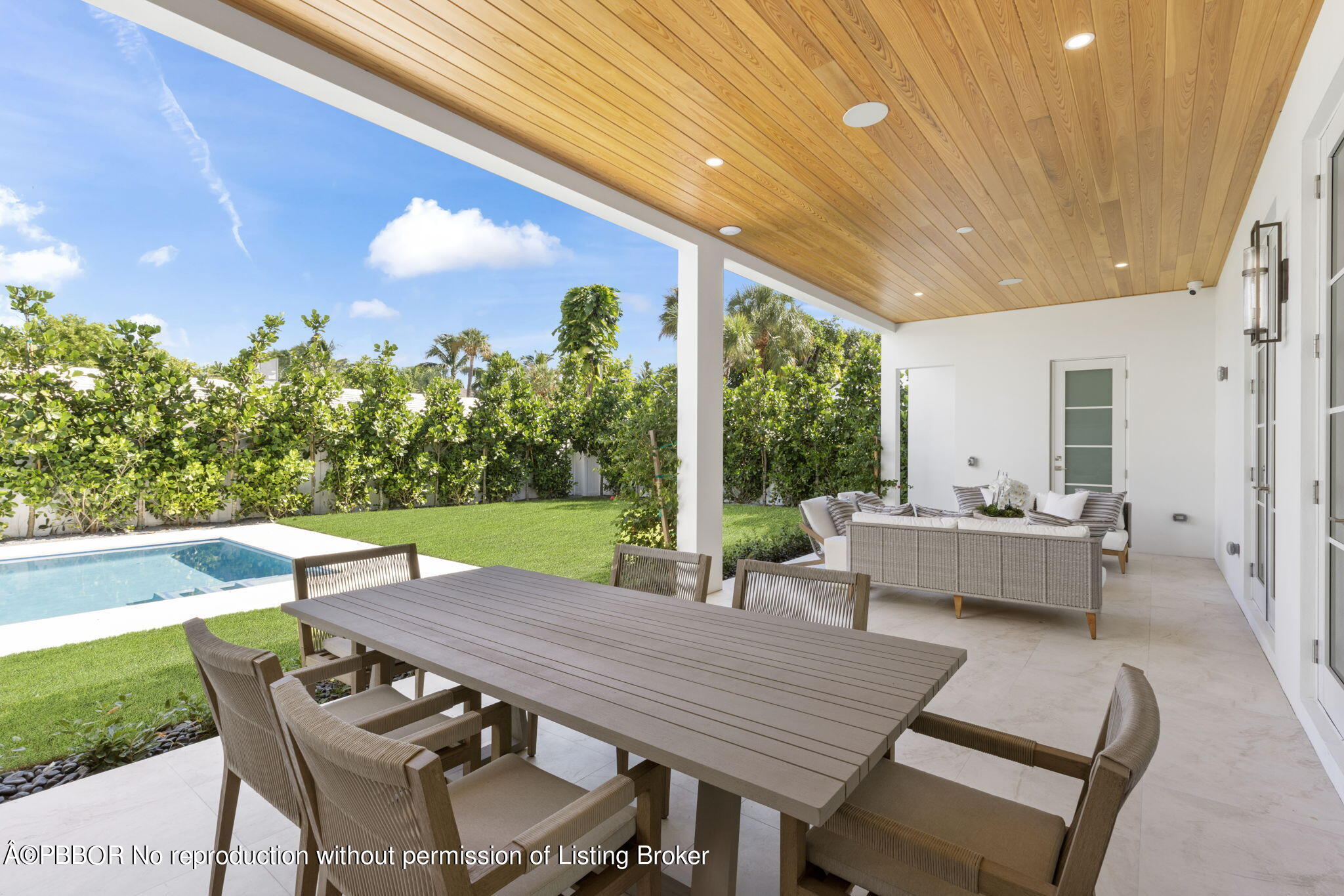 Coastal Contemporary New Build in Soso