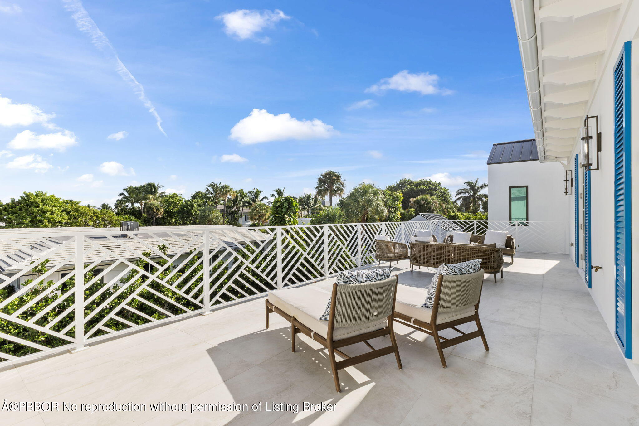 Coastal Contemporary New Build in Soso