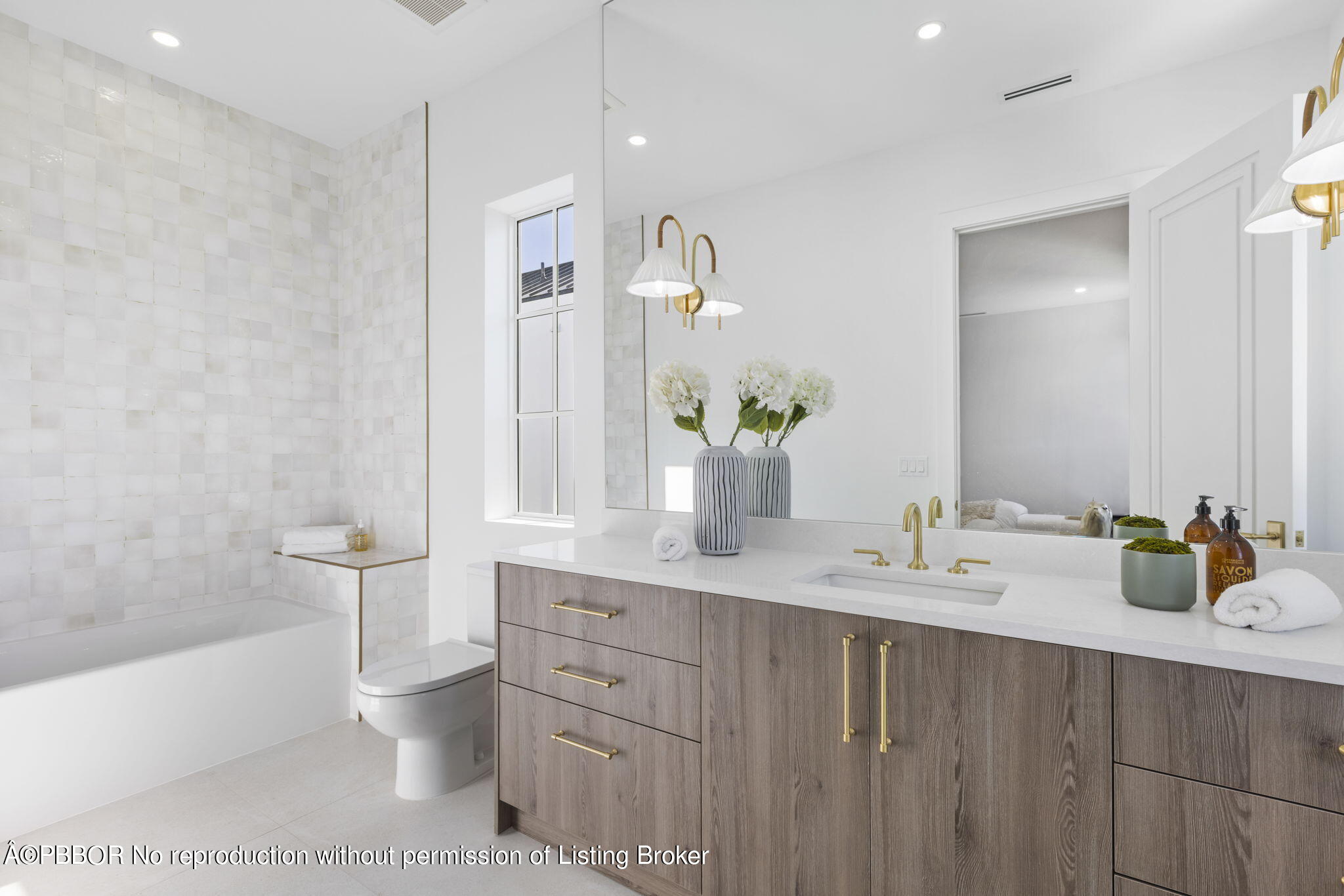 Coastal Contemporary New Build in Soso