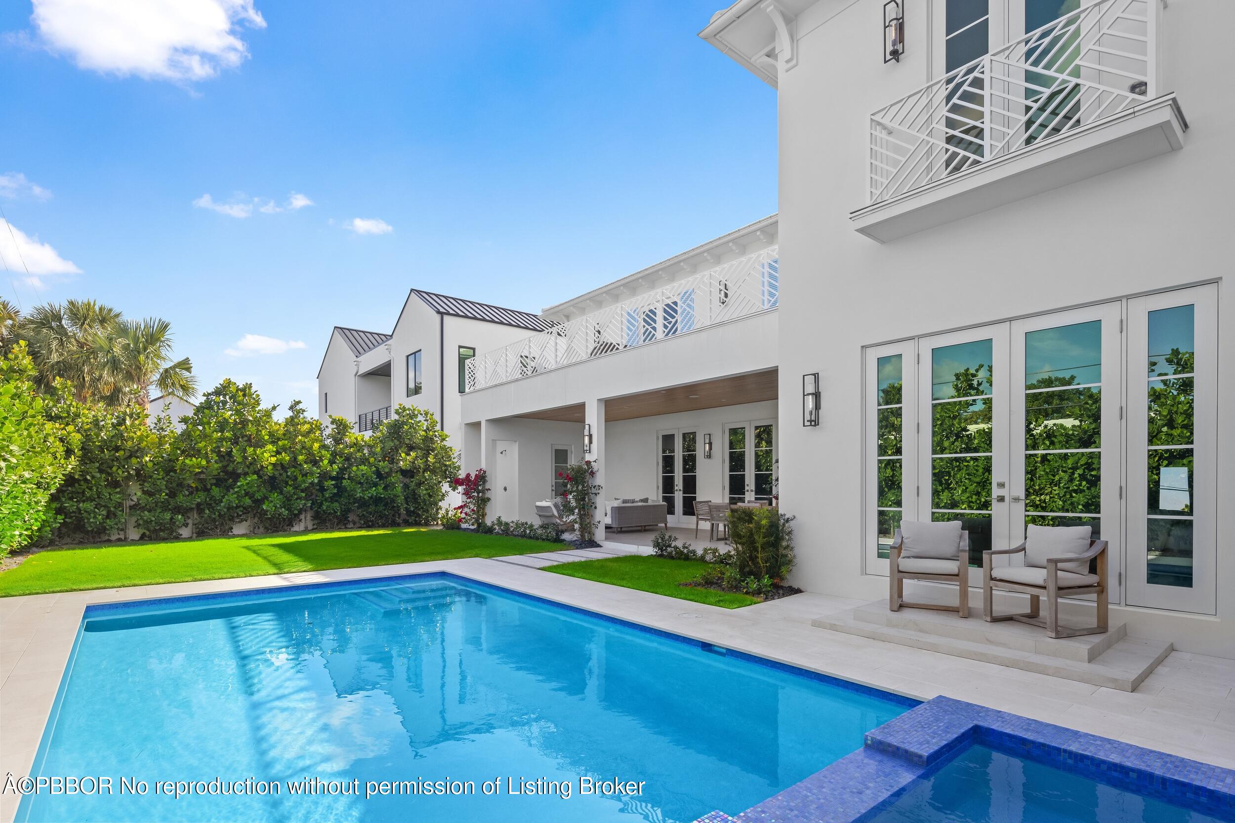 Coastal Contemporary New Build in Soso