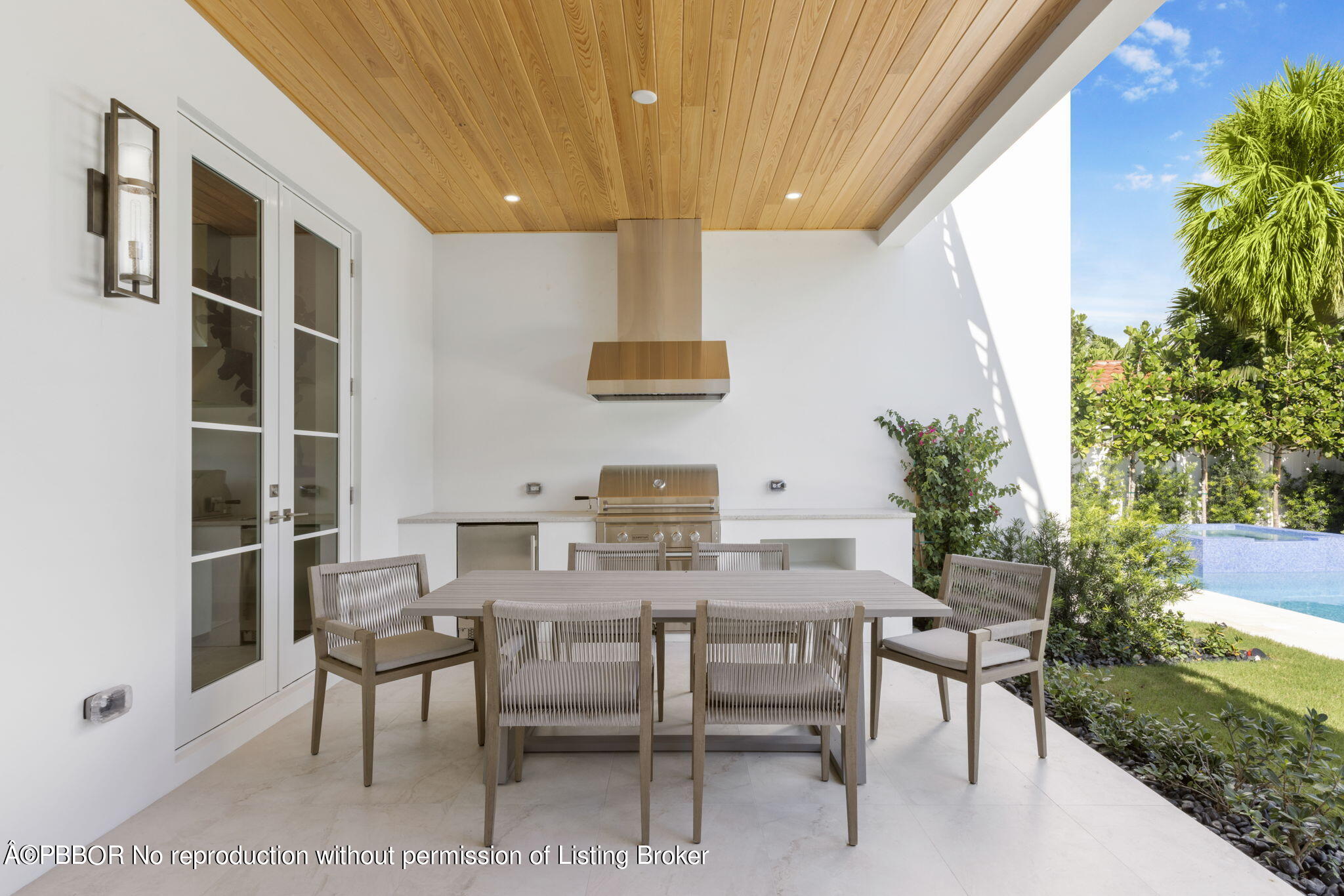 Coastal Contemporary New Build in Soso