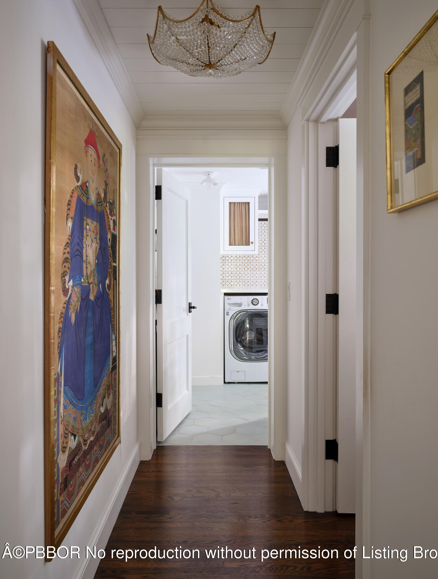 "Sea" Street Paradise