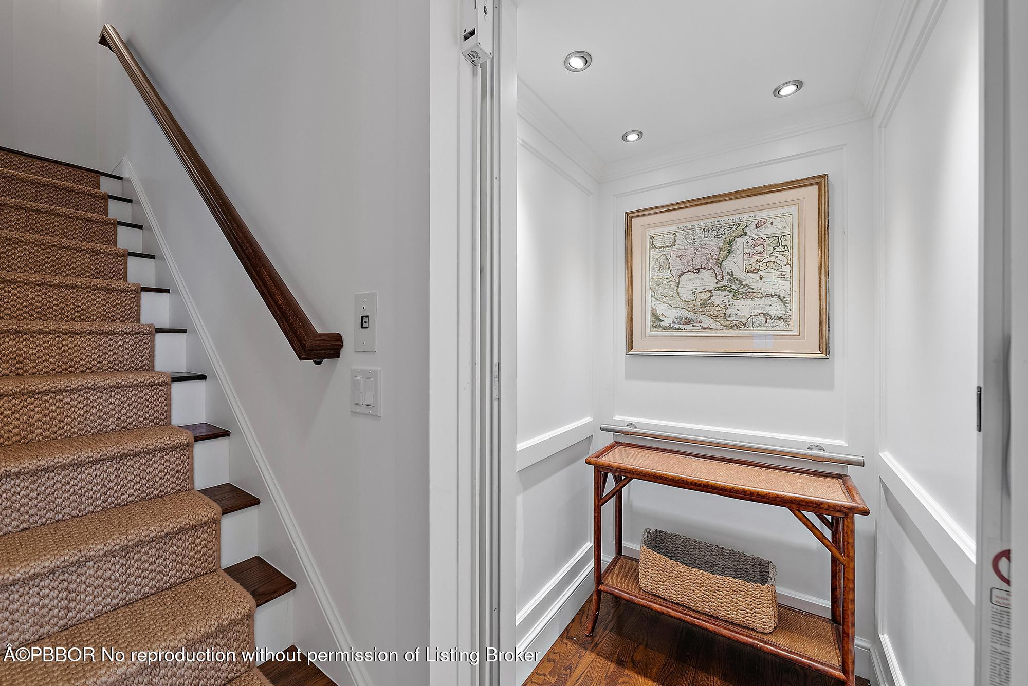 "Sea" Street Paradise