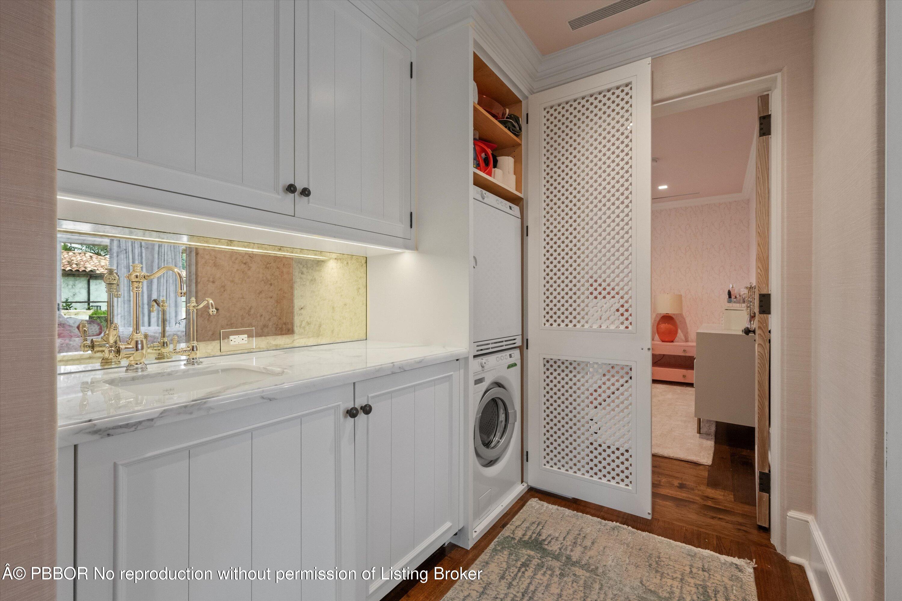 167 Everglade Avenue