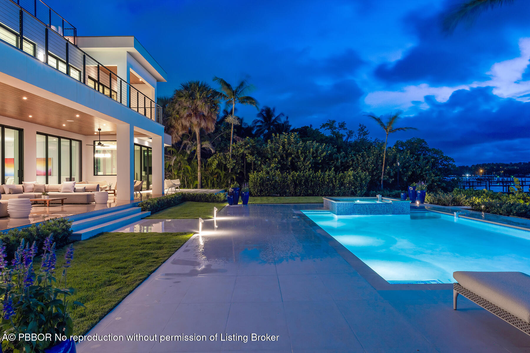 1422 SE Atlantic Drive