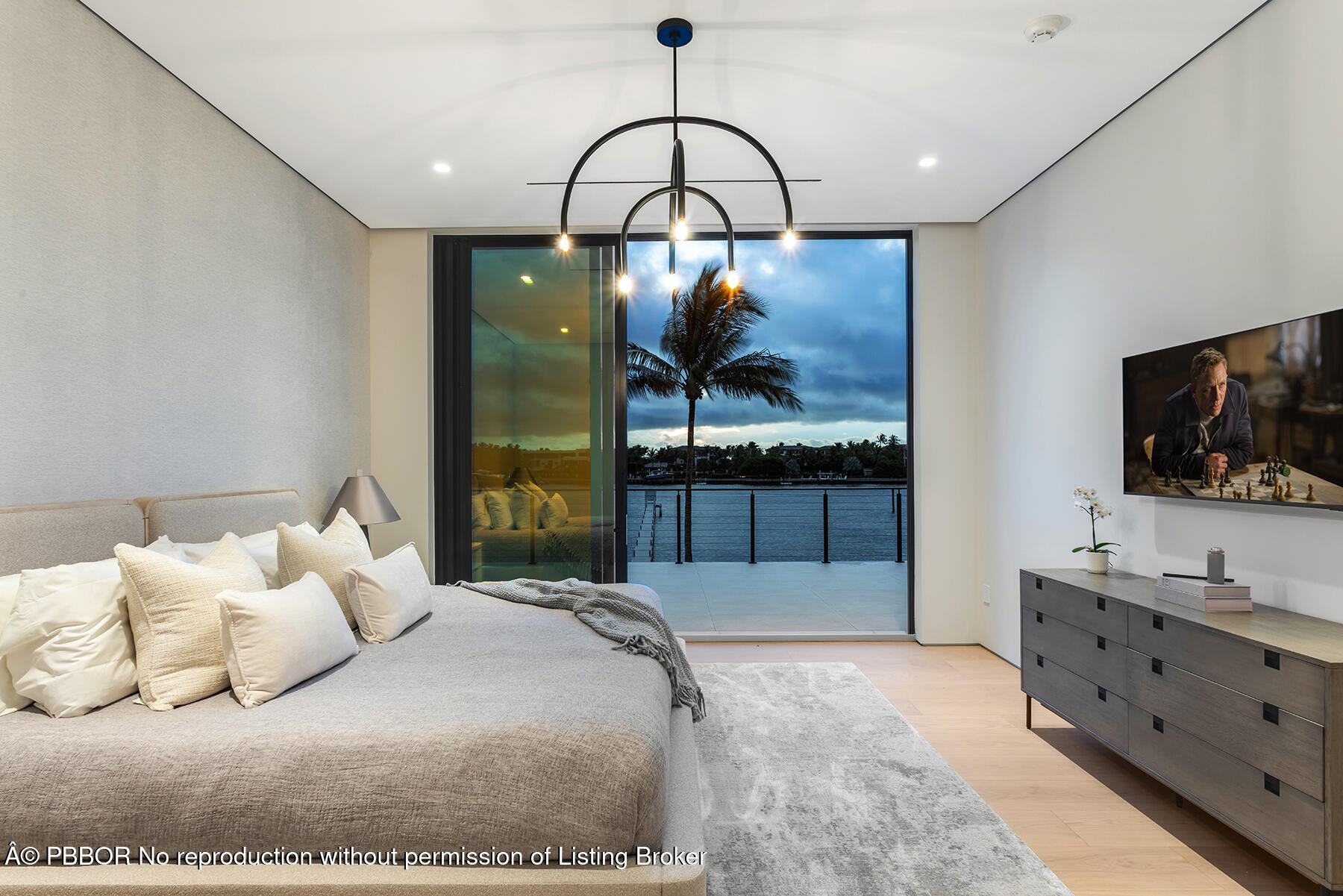 1422 SE Atlantic Drive