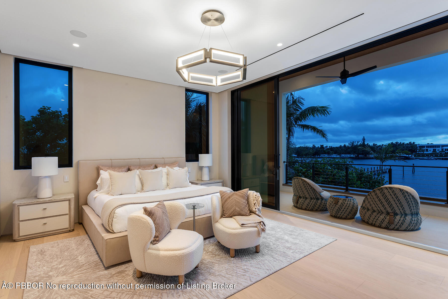 1422 SE Atlantic Drive