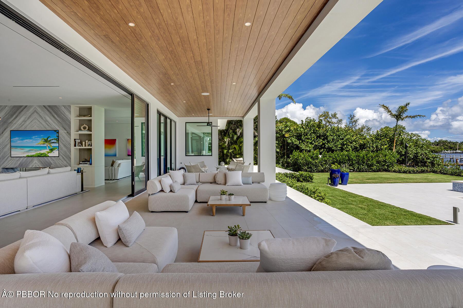 1422 SE Atlantic Drive