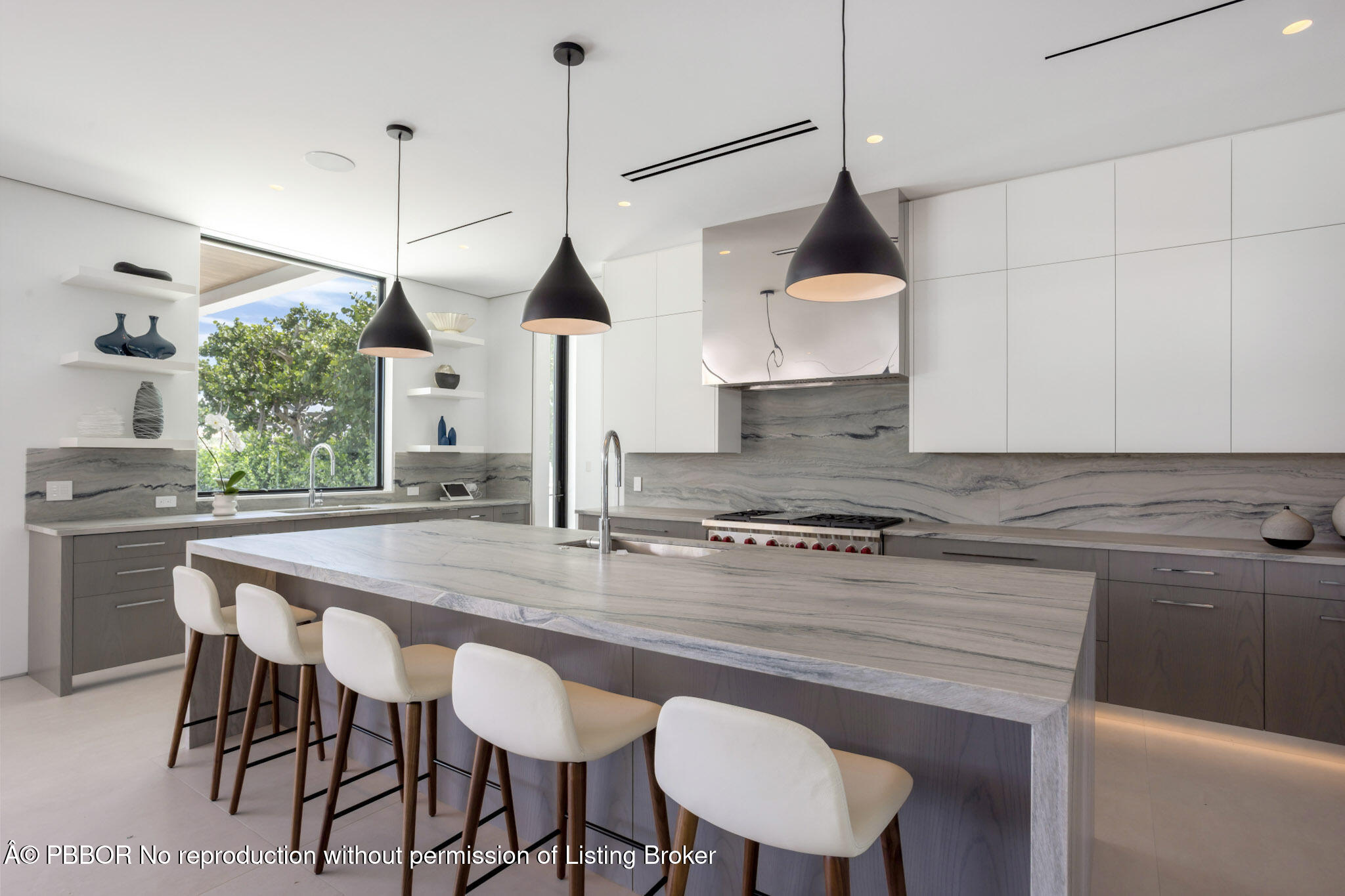 1422 SE Atlantic Drive