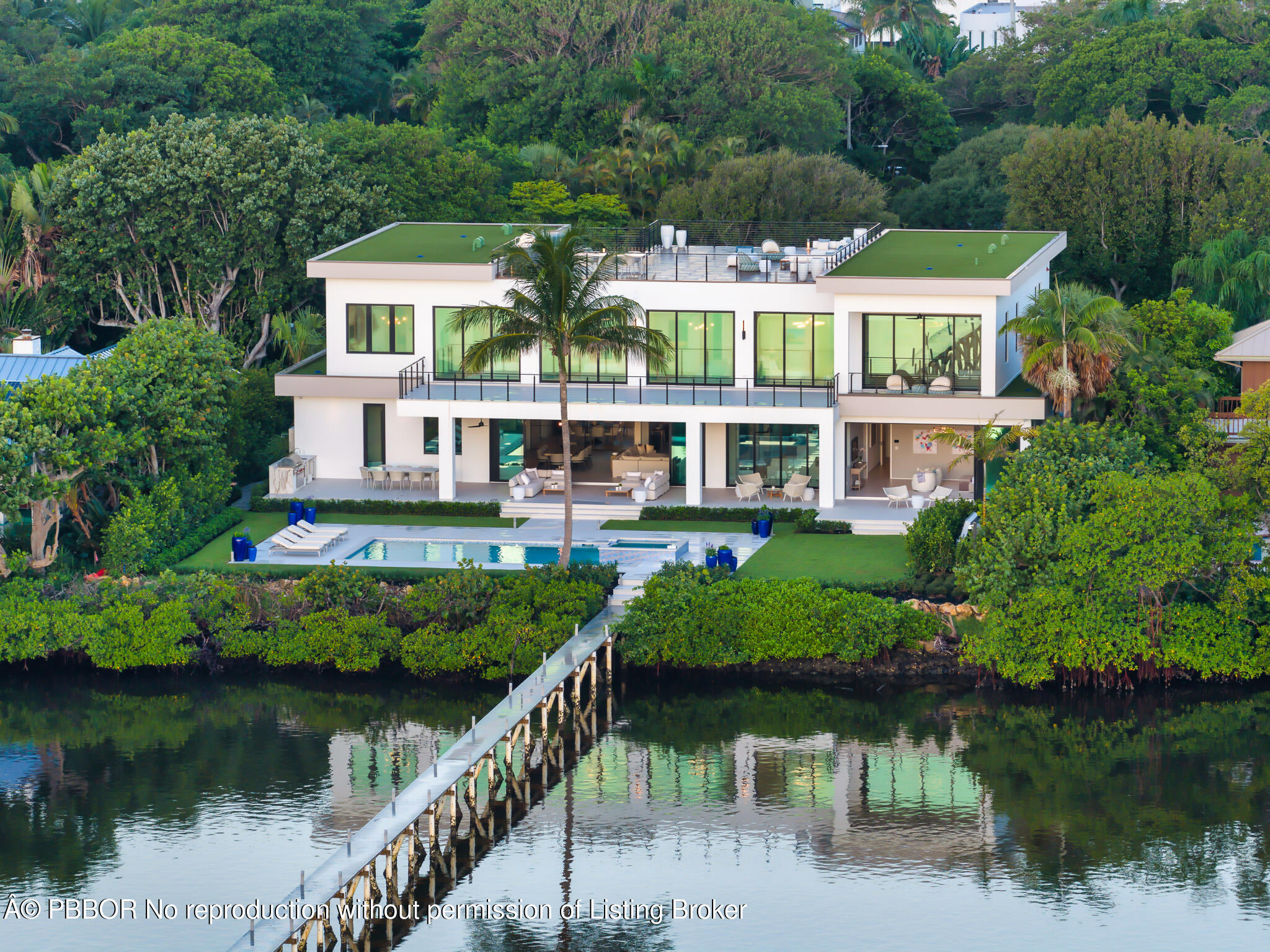 1422 SE Atlantic Drive