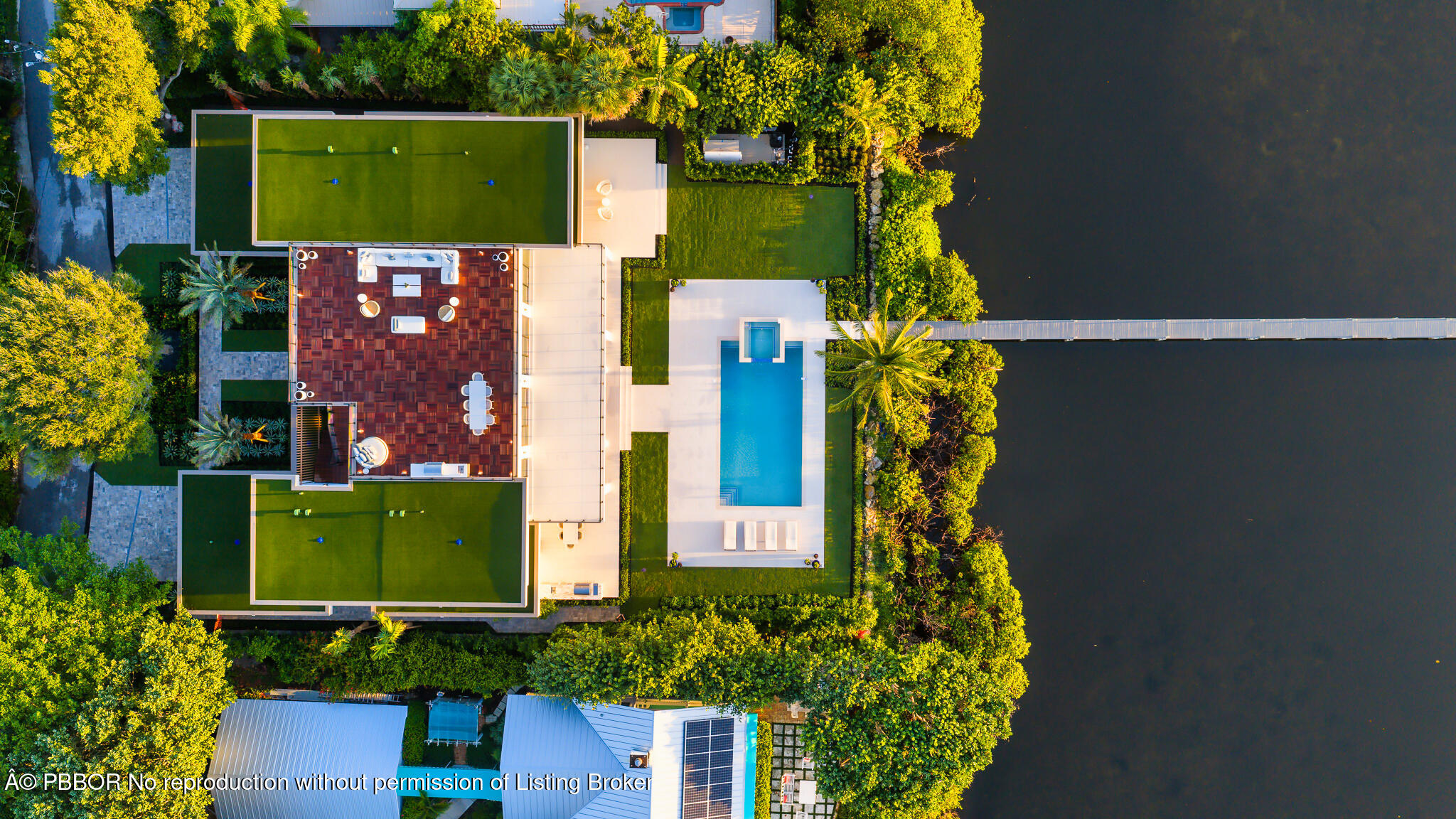 1422 SE Atlantic Drive