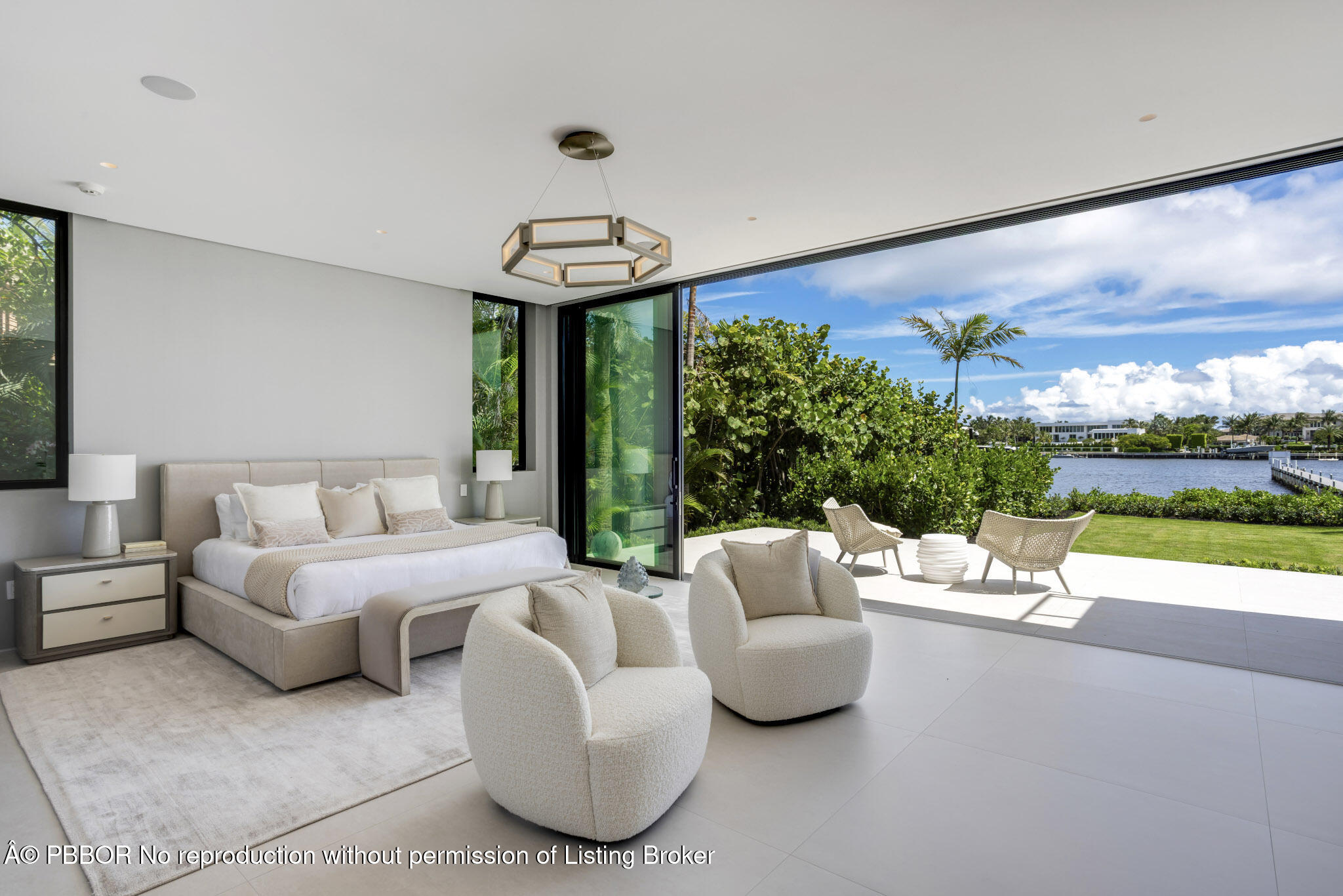 1422 SE Atlantic Drive