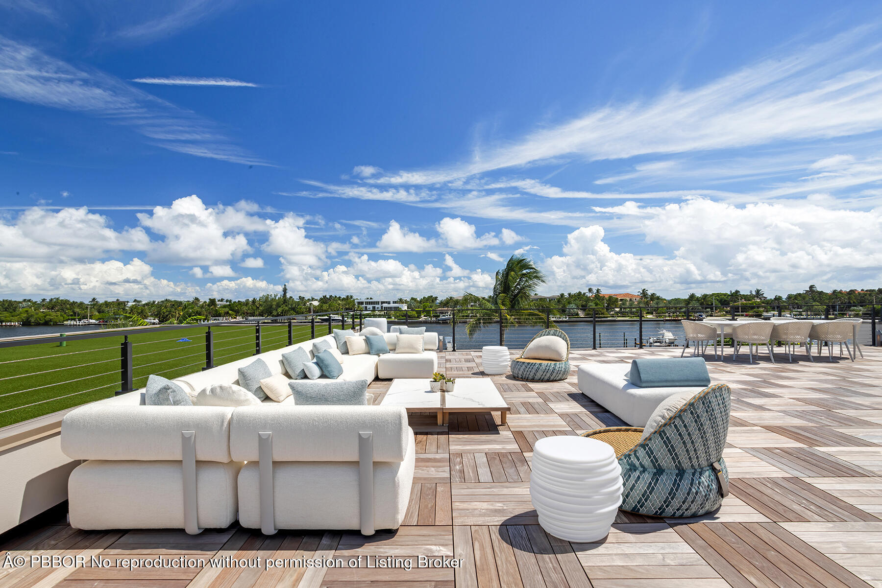 1422 SE Atlantic Drive