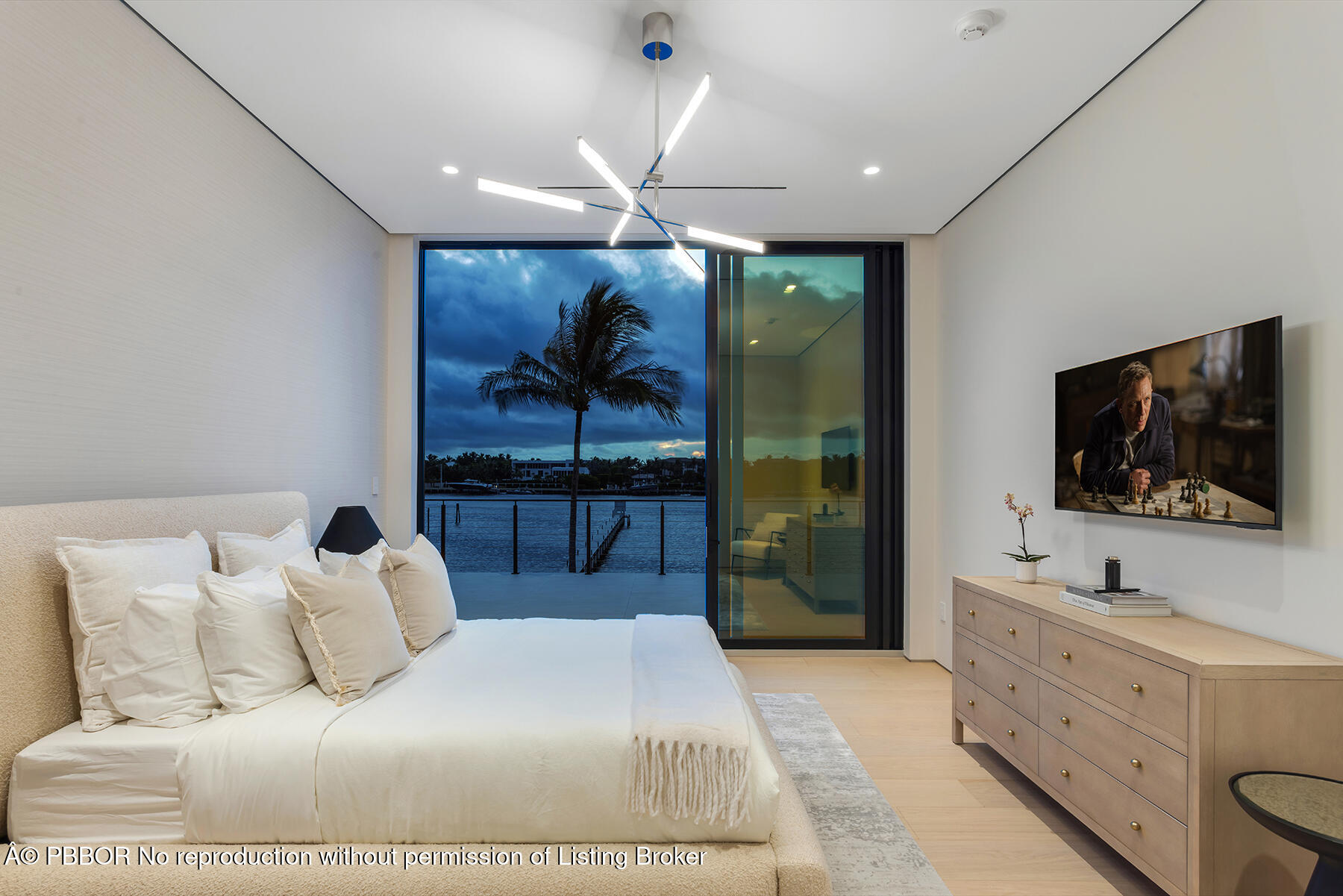 1422 SE Atlantic Drive