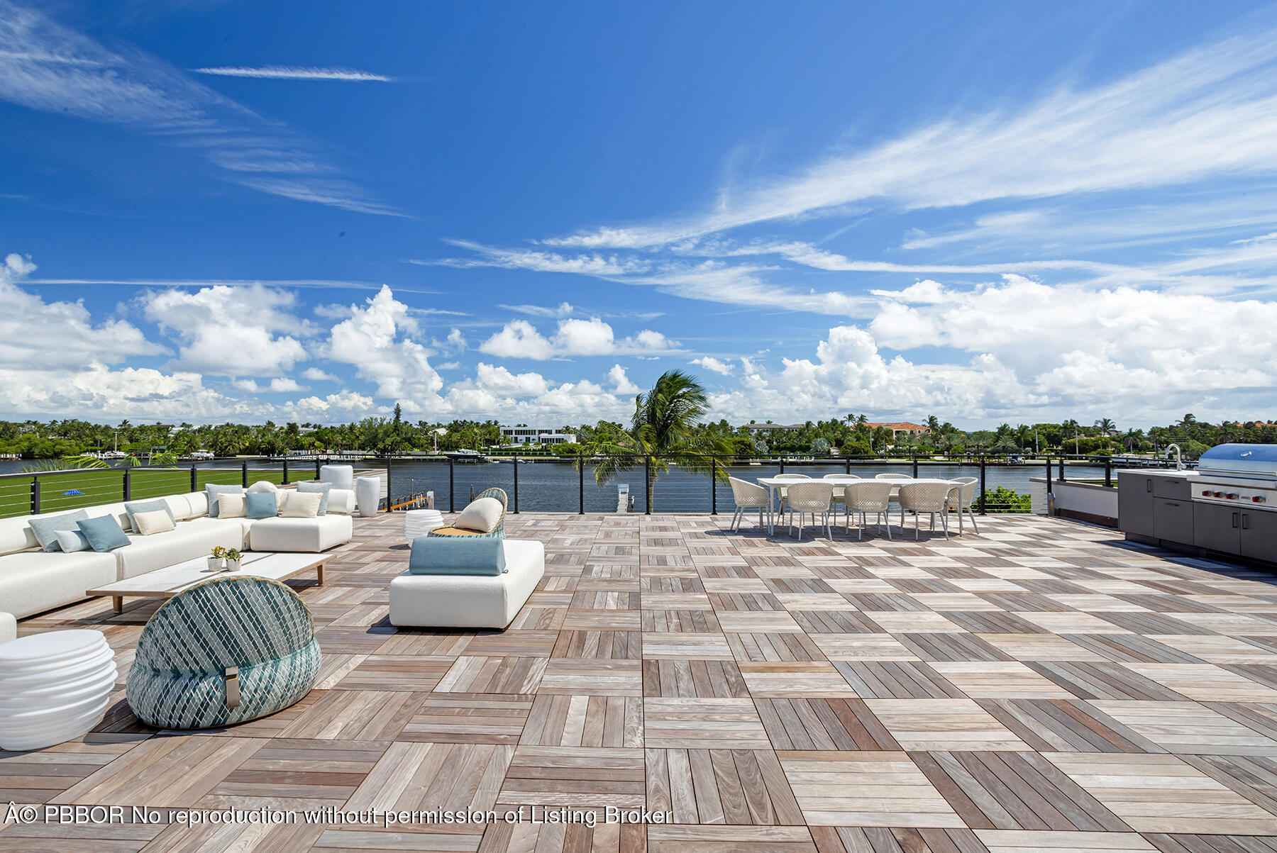 1422 SE Atlantic Drive