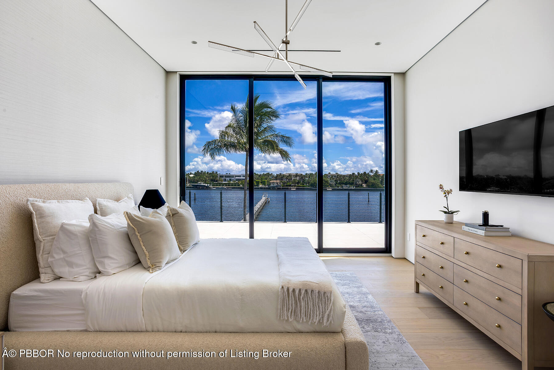 1422 SE Atlantic Drive