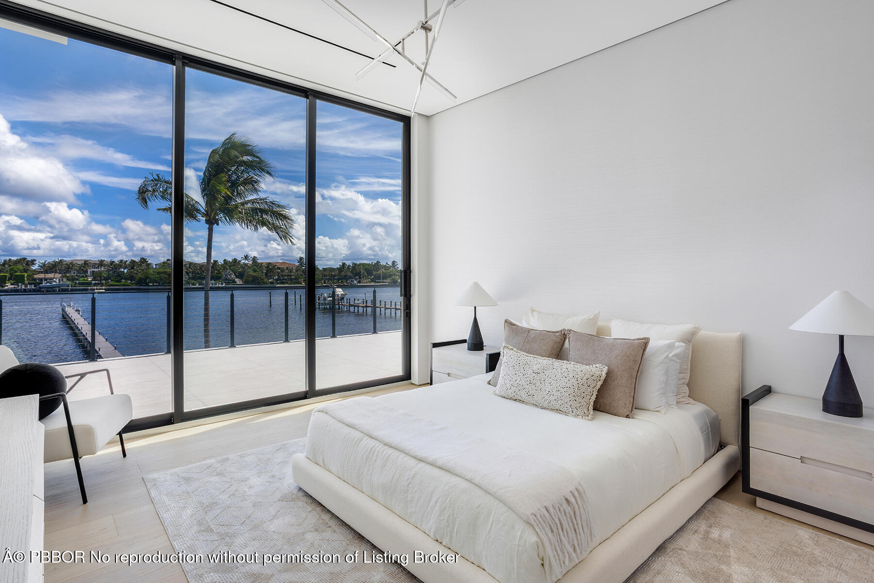 1422 SE Atlantic Drive