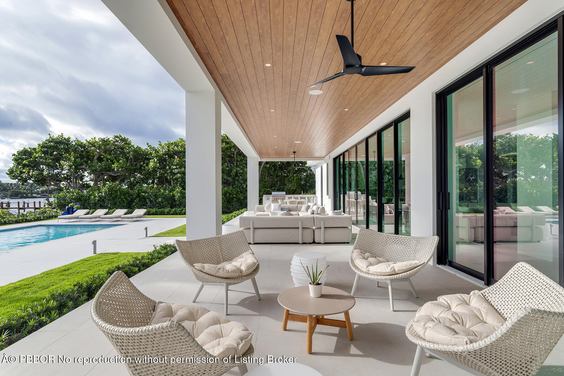 1422 SE Atlantic Drive