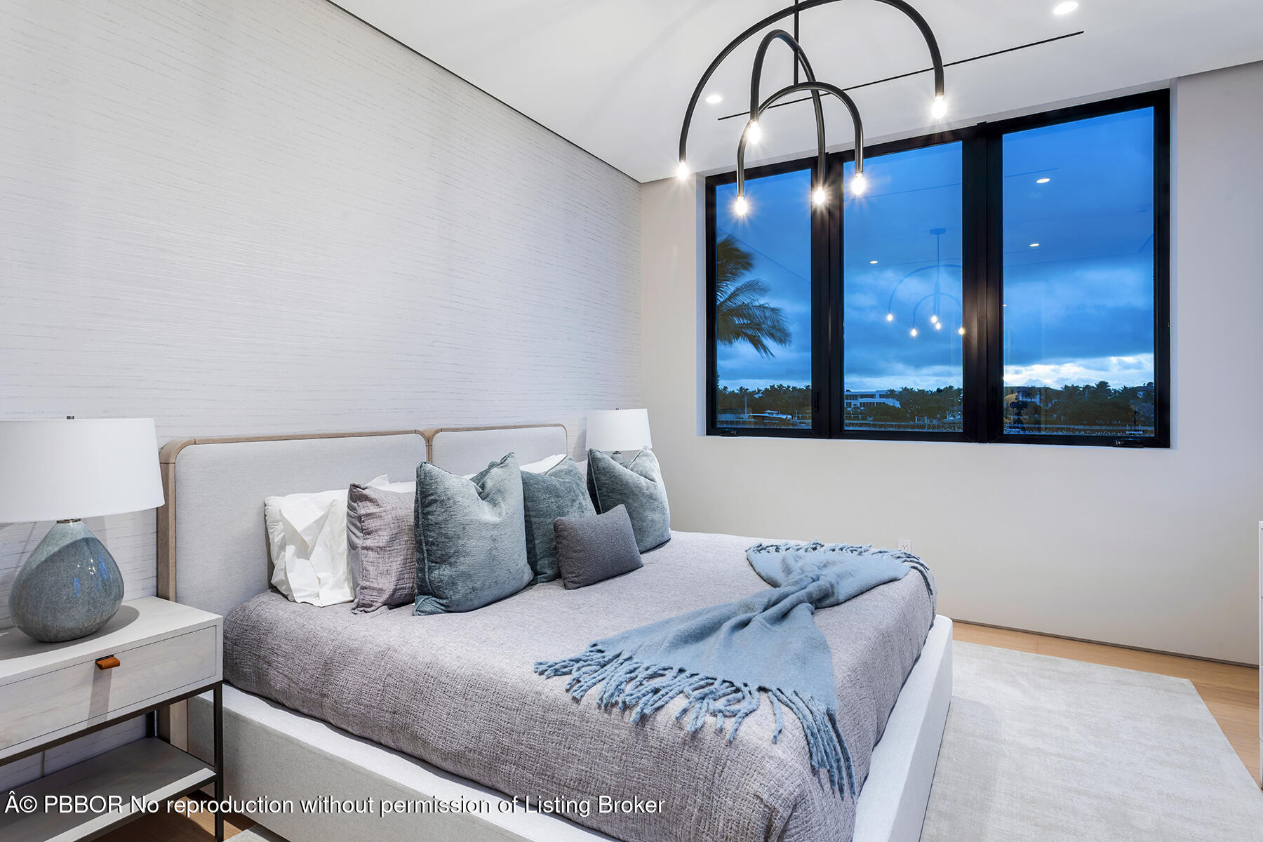 1422 SE Atlantic Drive