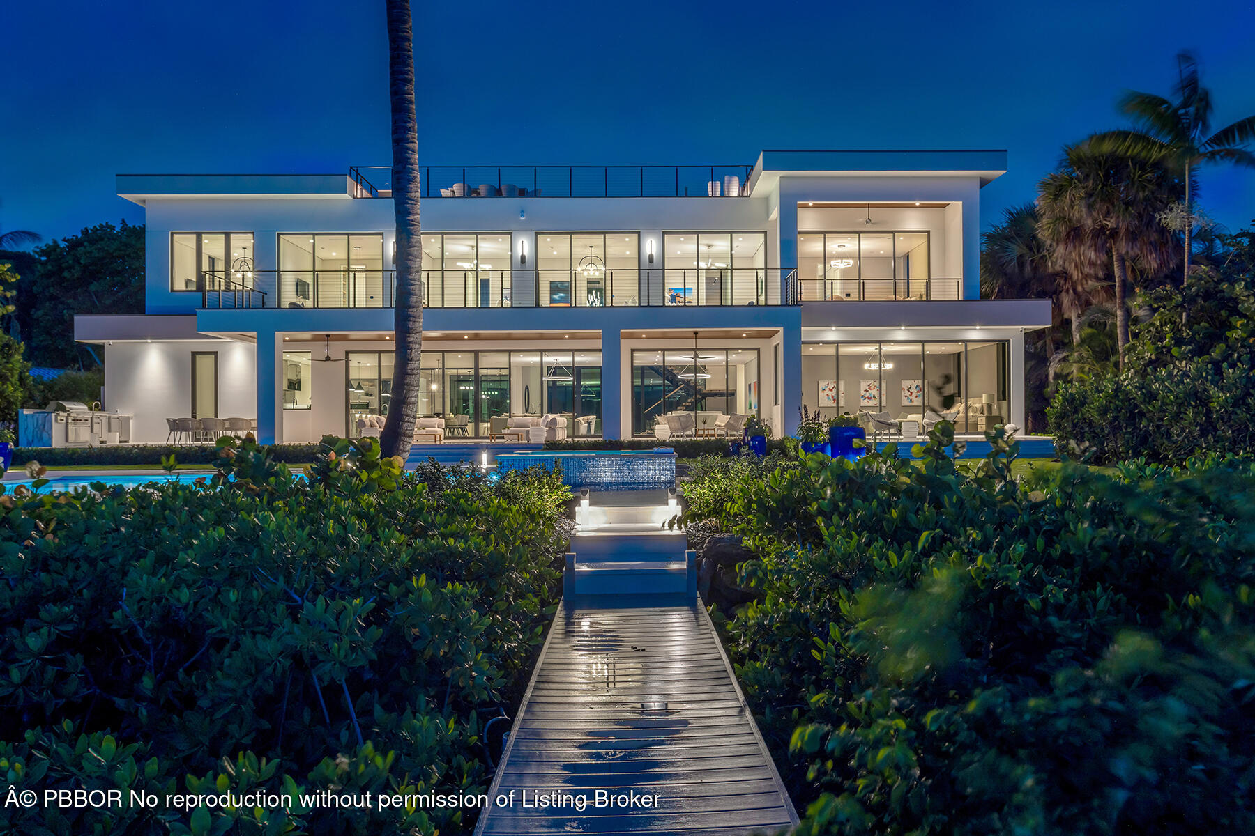 1422 SE Atlantic Drive