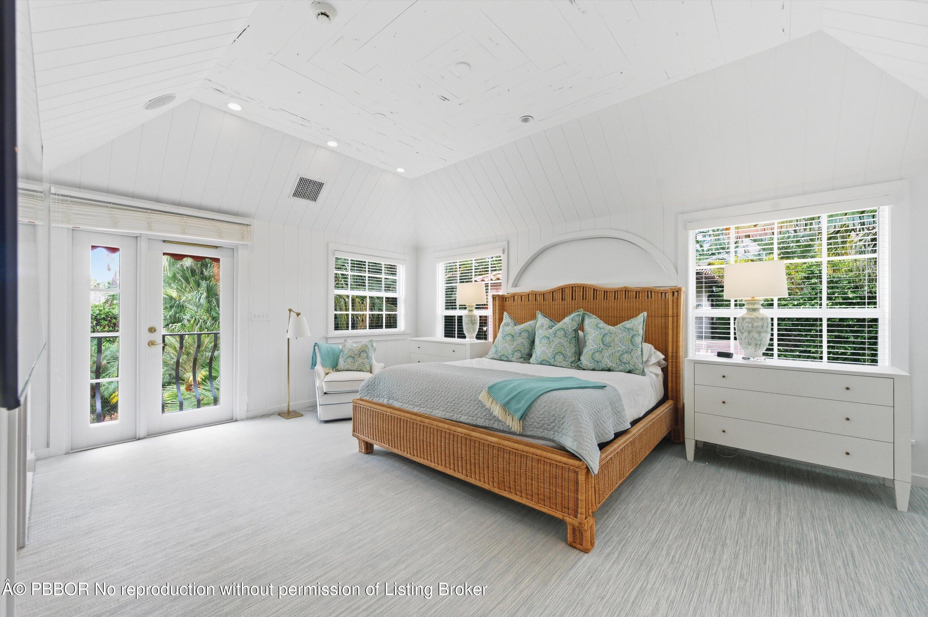 Double Lot Charmer In Town