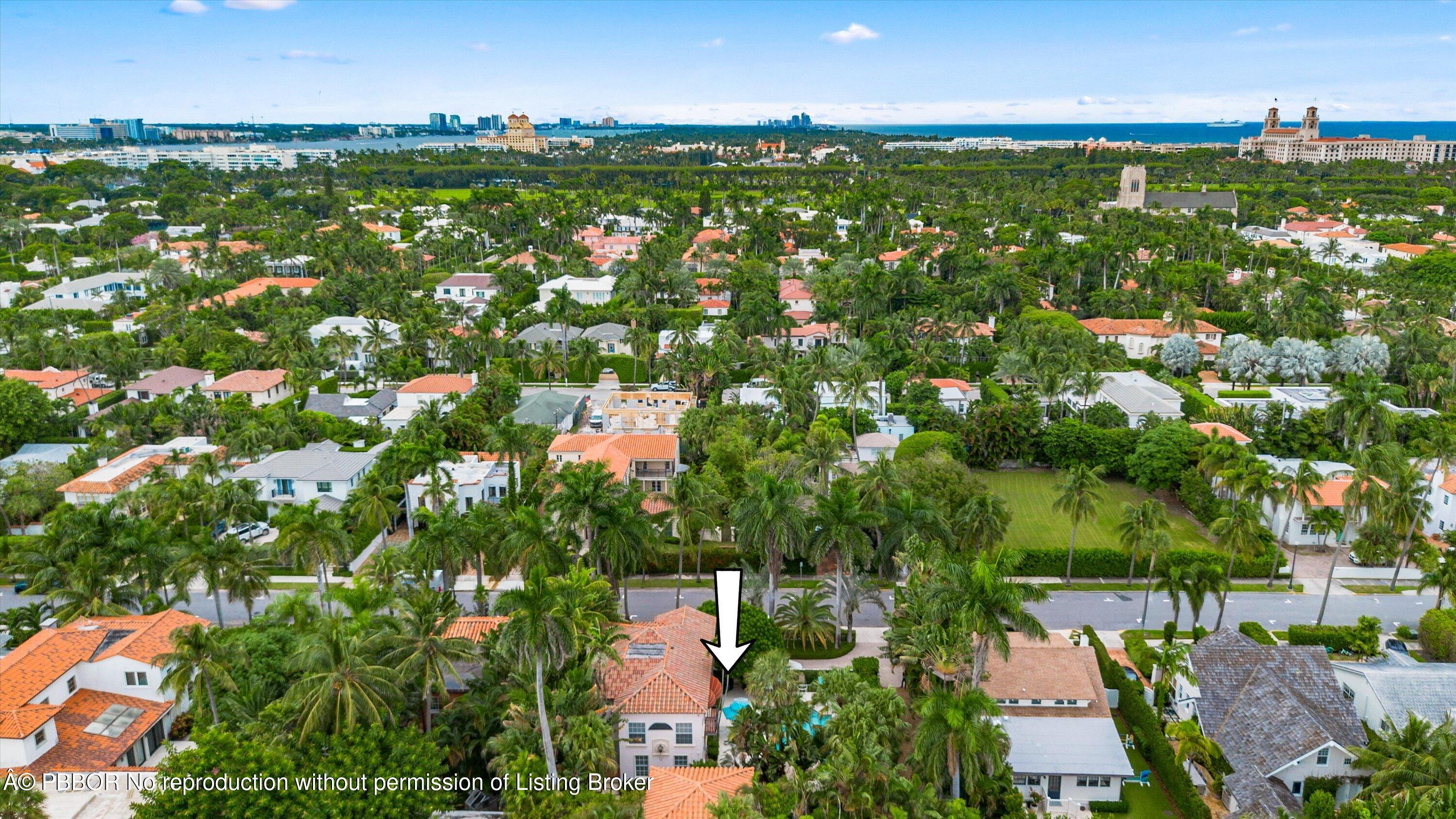 Double Lot Charmer In Town