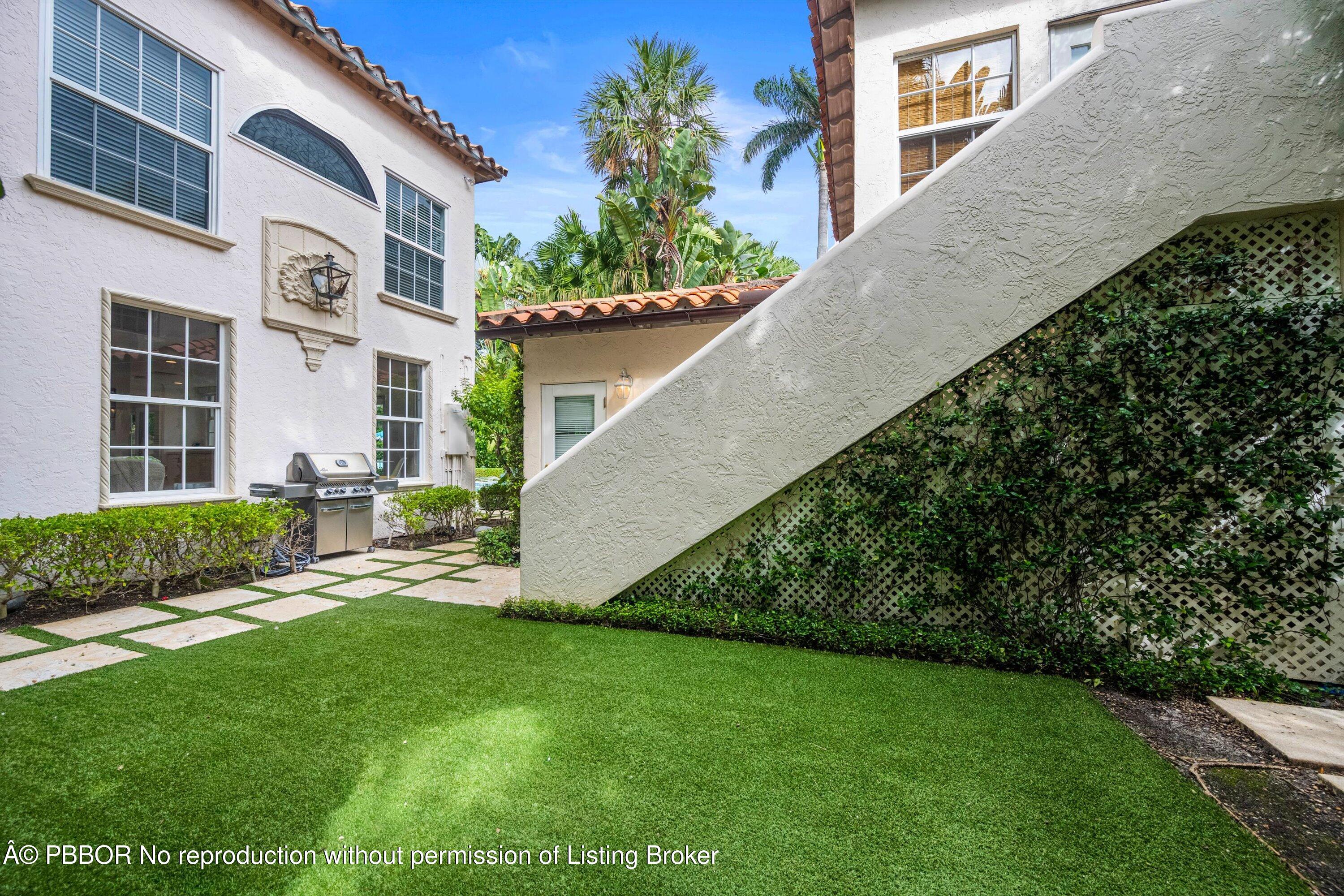 Double Lot Charmer In Town