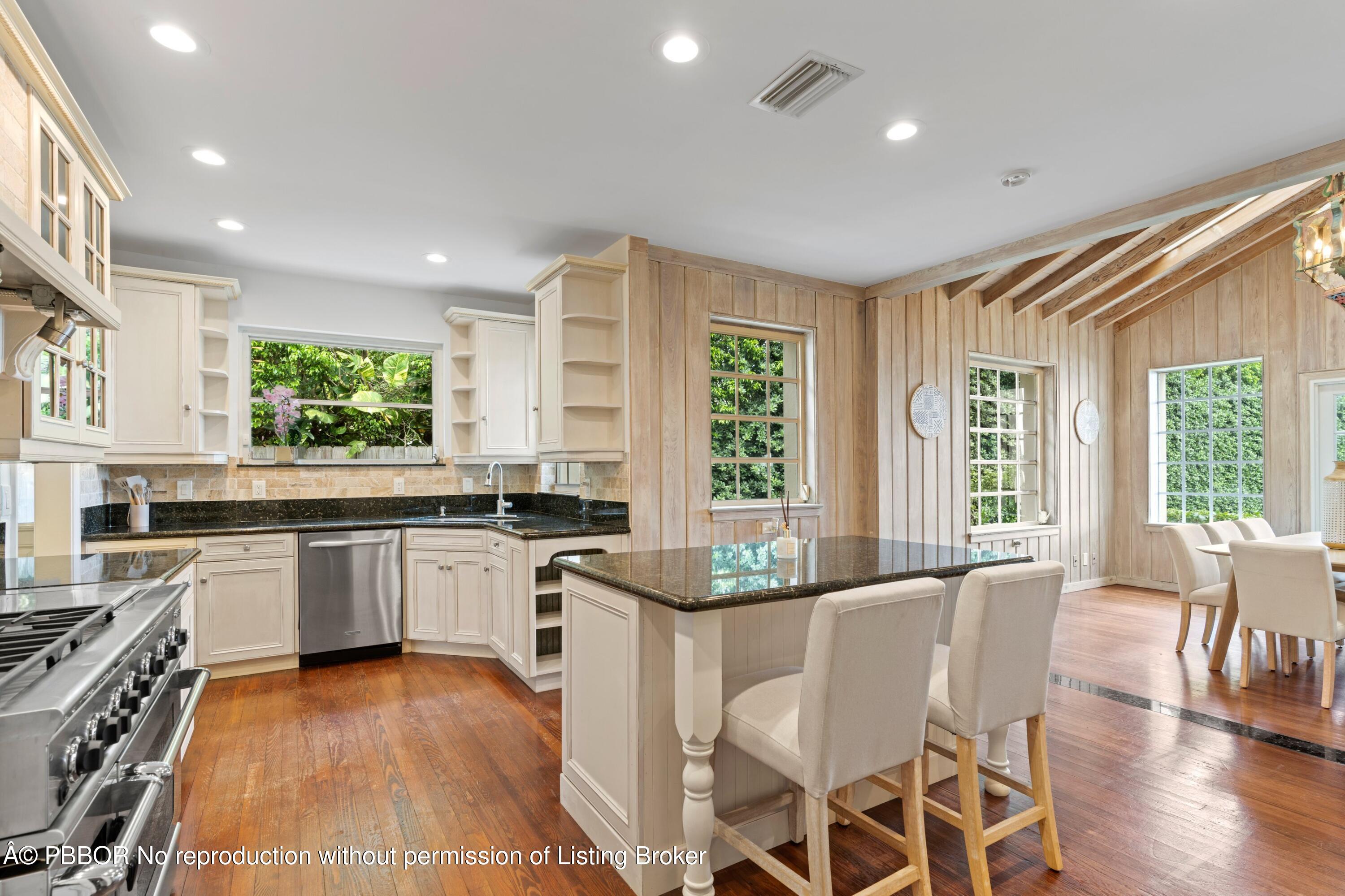 3304 N Flagler Drive