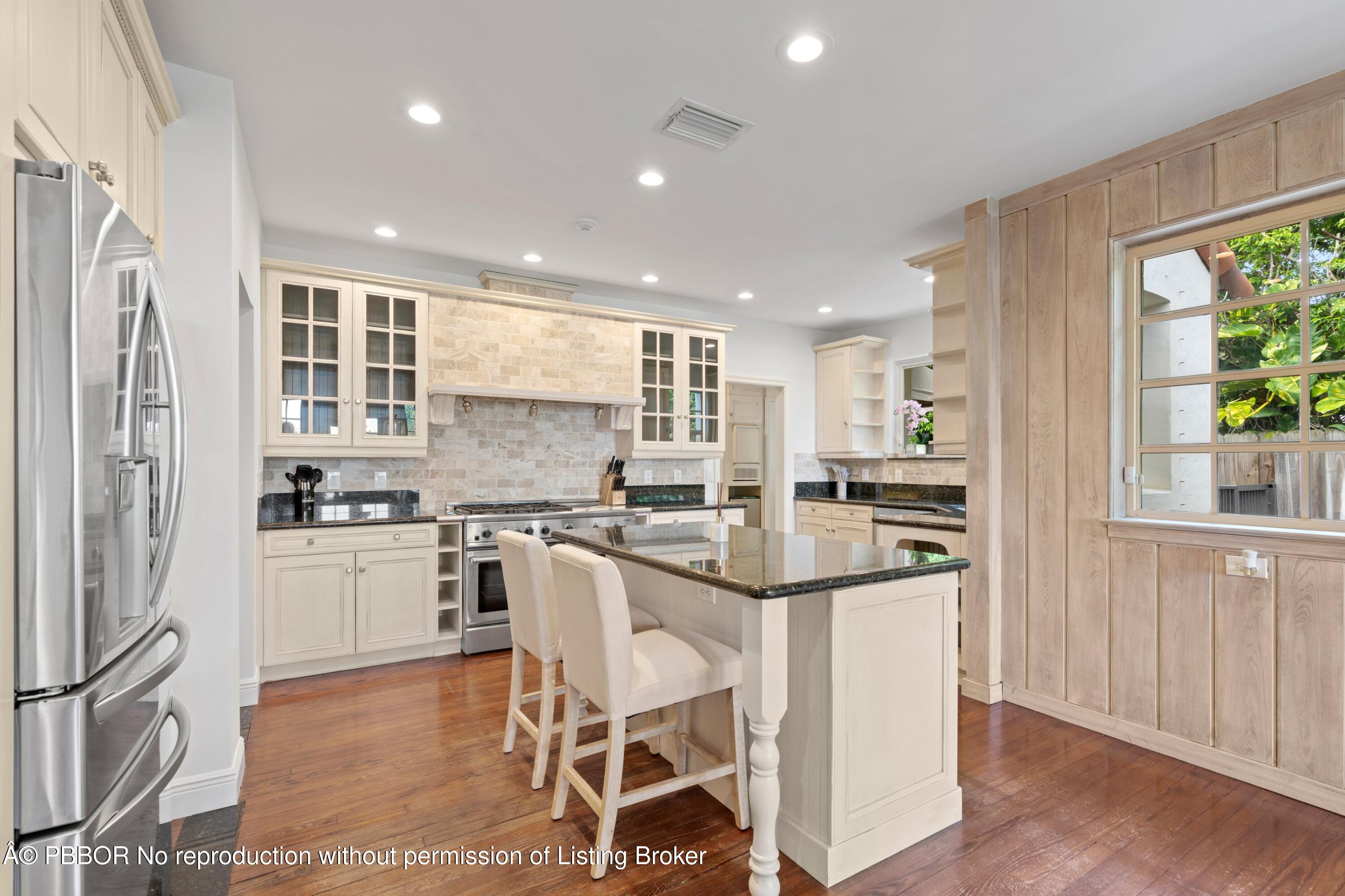 3304 N Flagler Drive