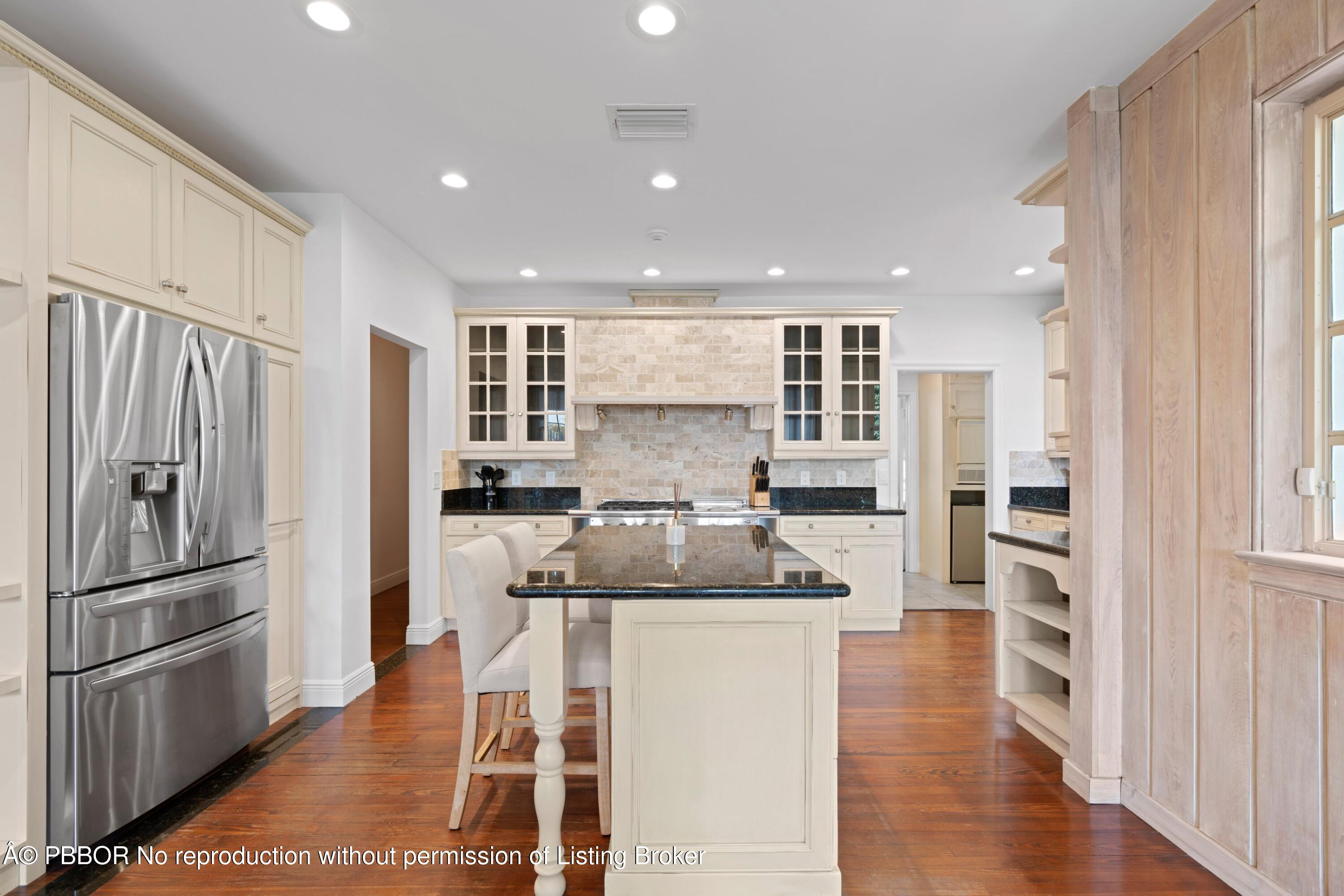 3304 N Flagler Drive