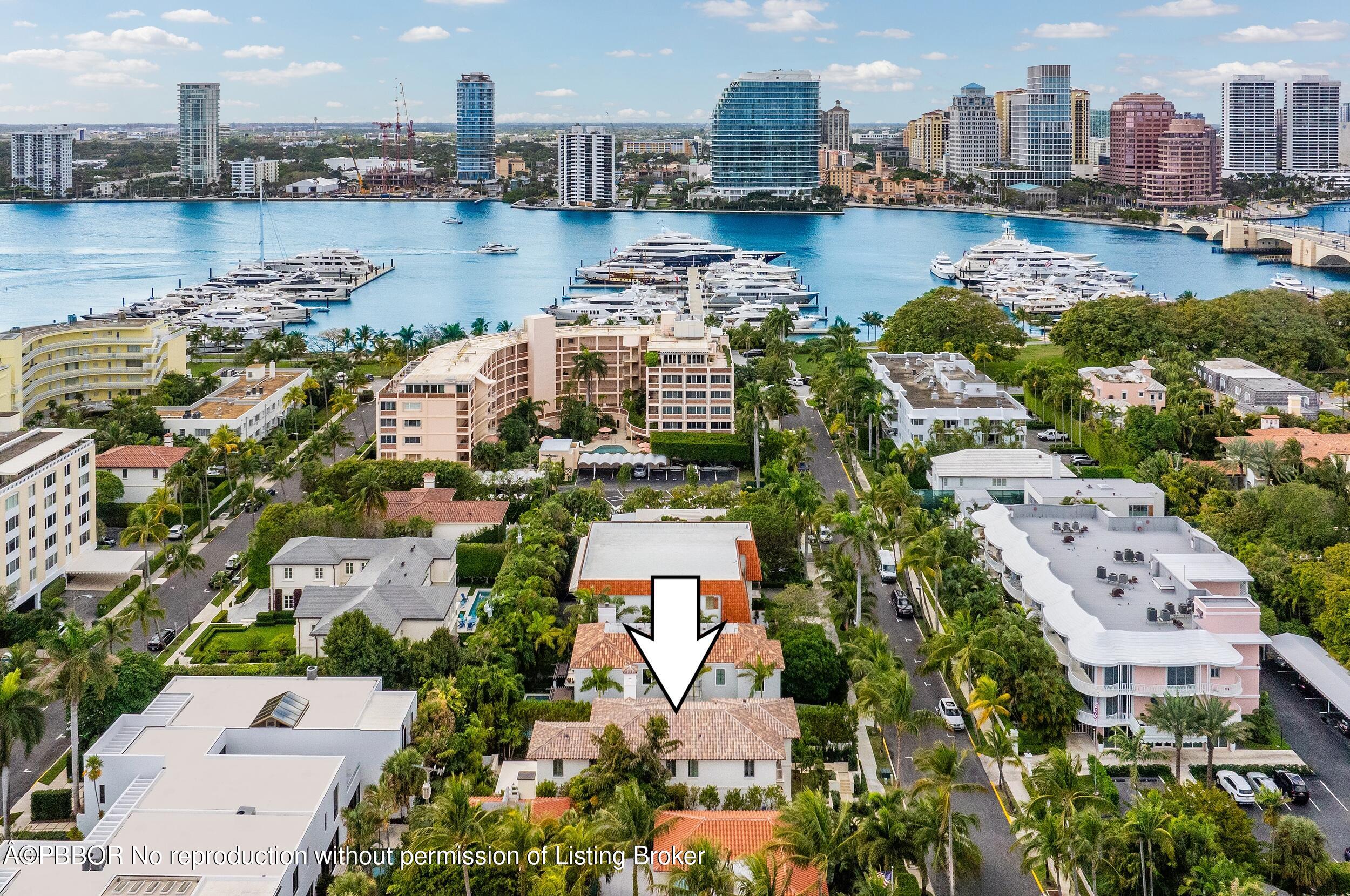 422 Australian Avenue