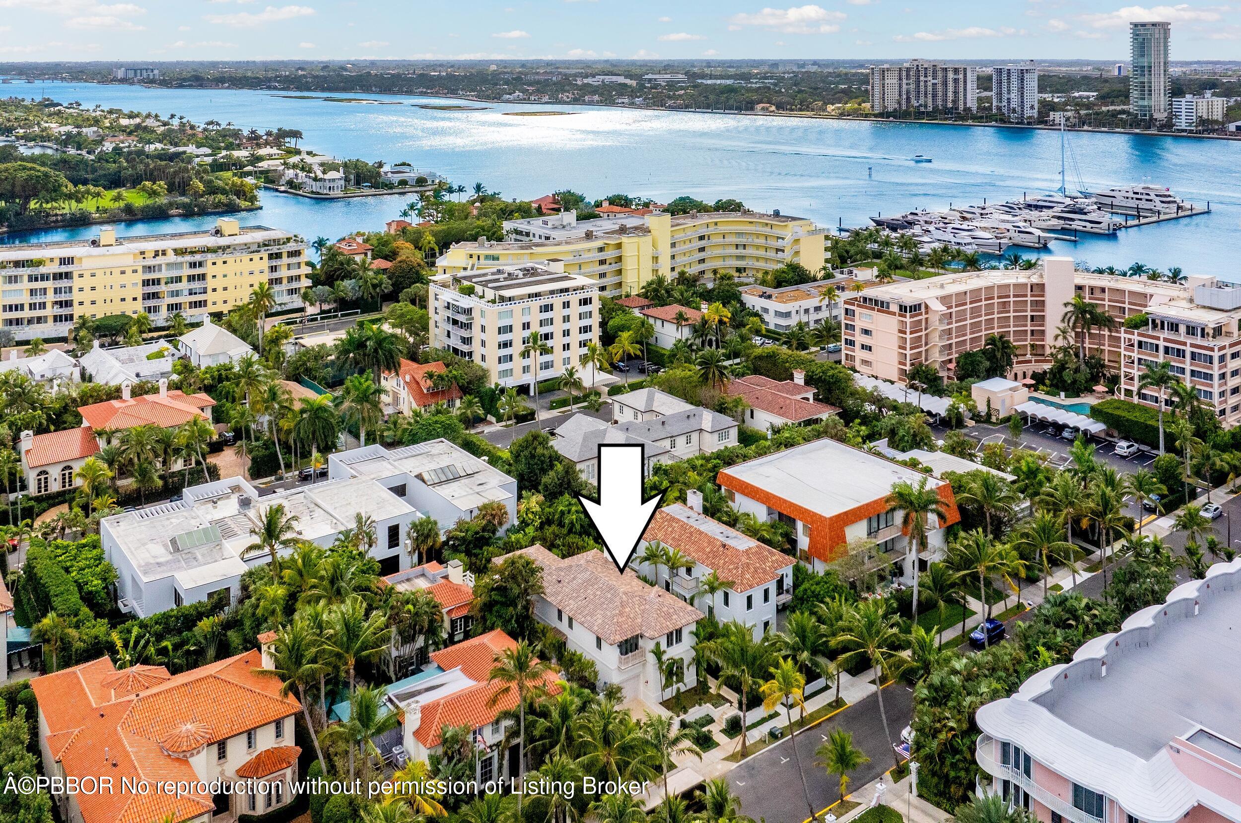 422 Australian Avenue