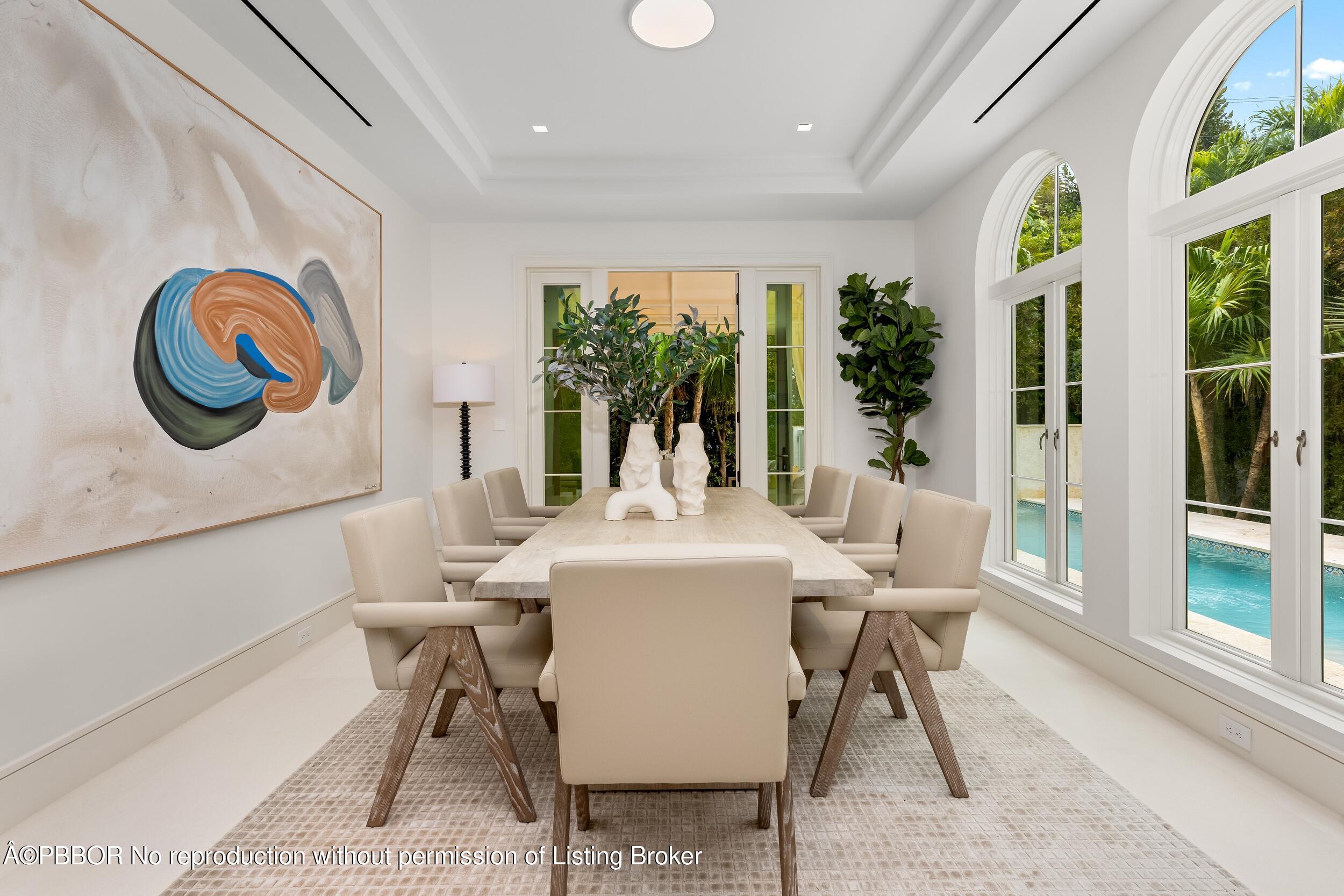 422 Australian Avenue