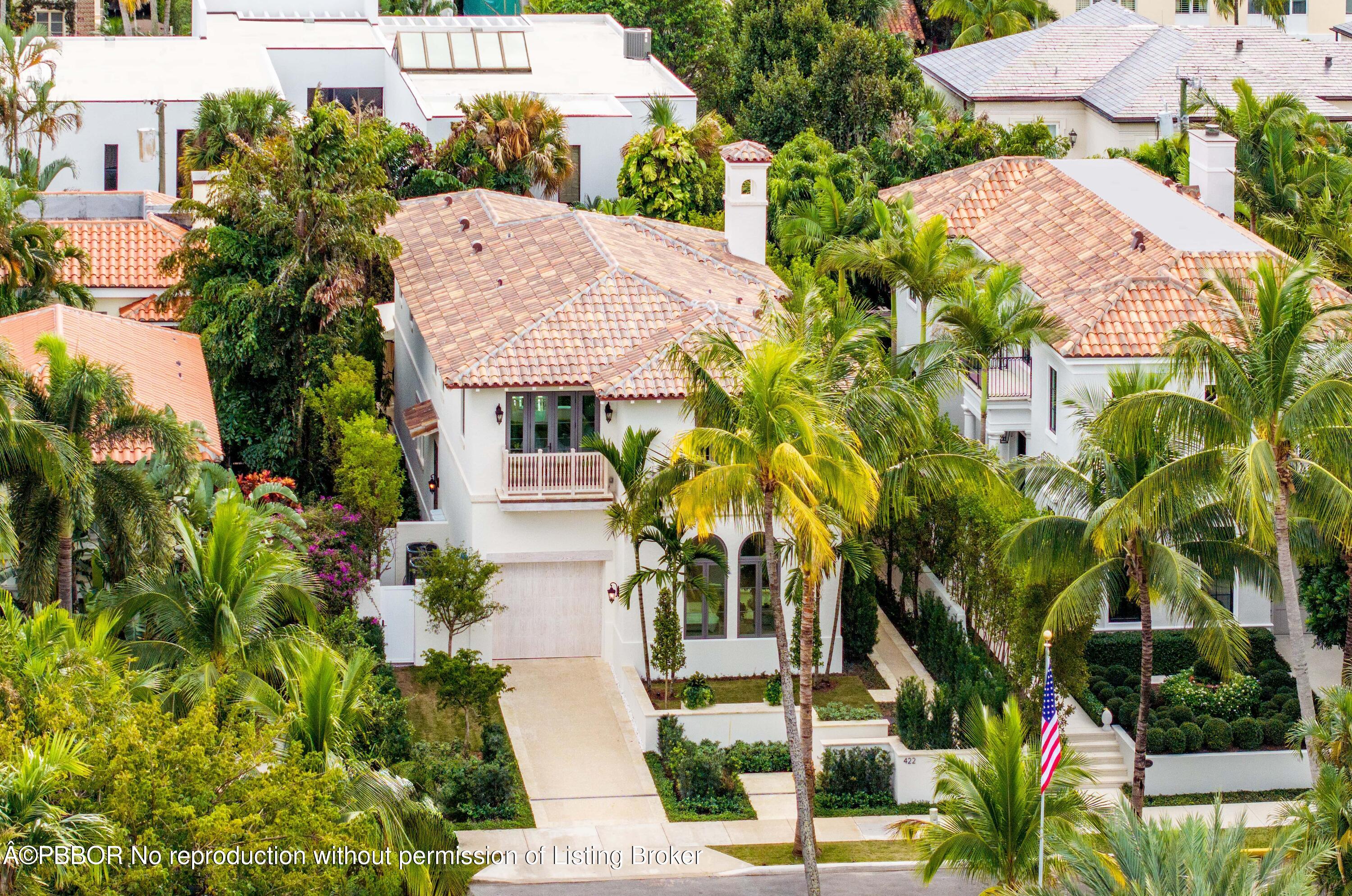 422 Australian Avenue