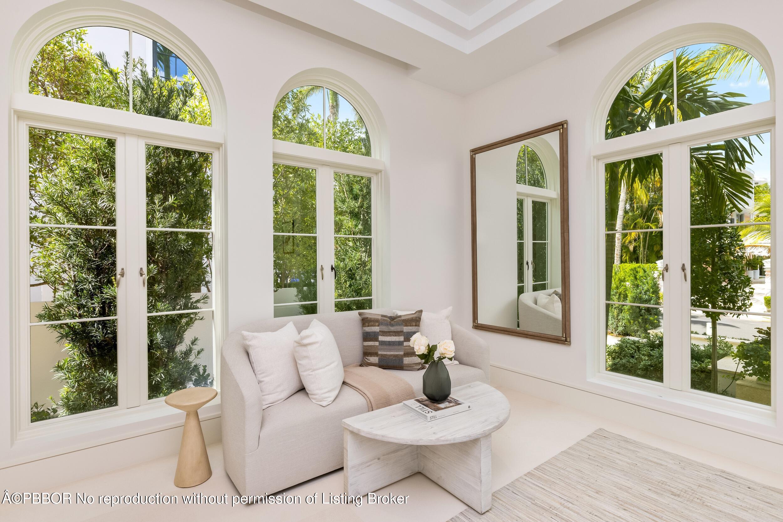 422 Australian Avenue