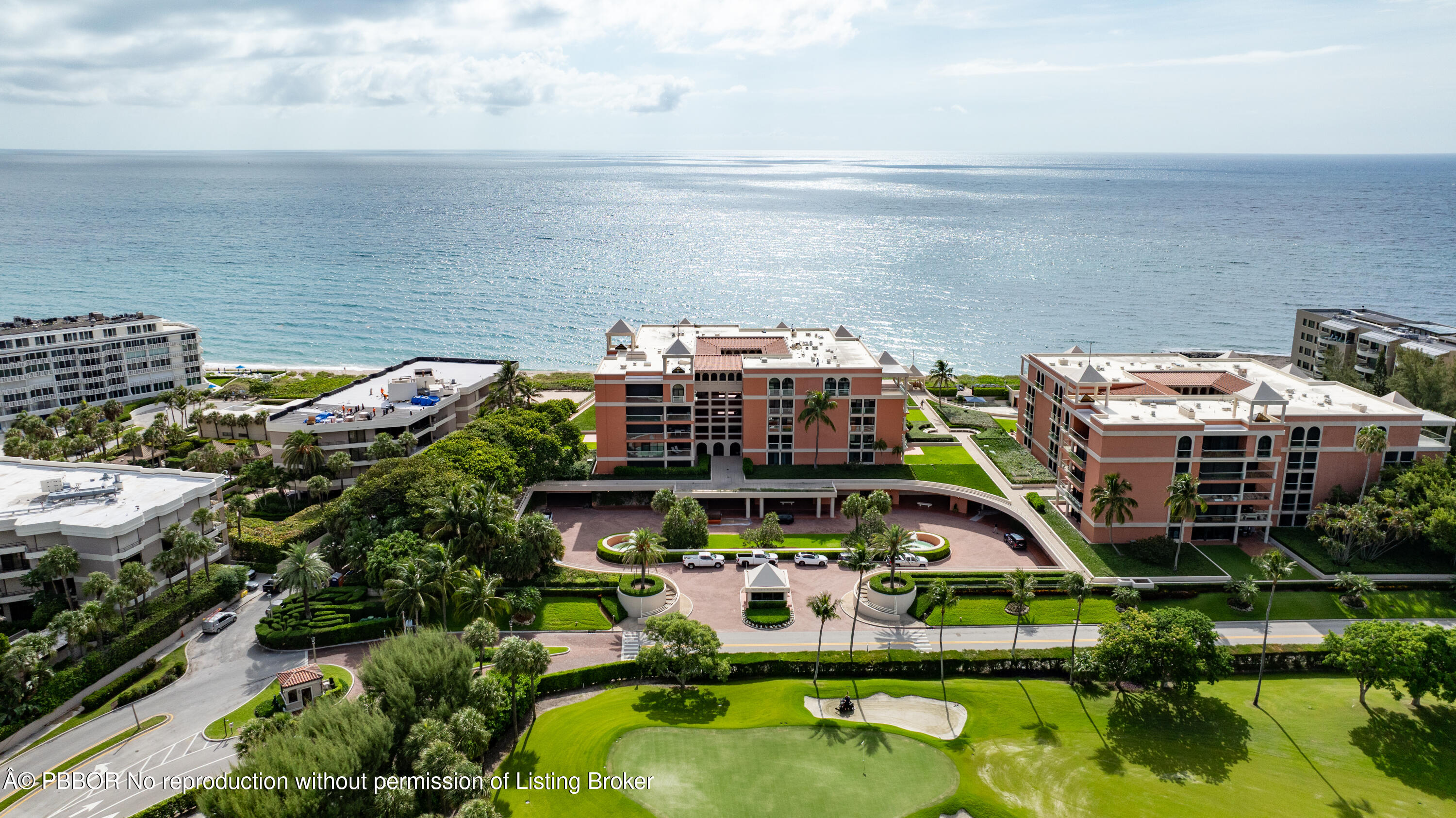 2 N Breakers Row, N25