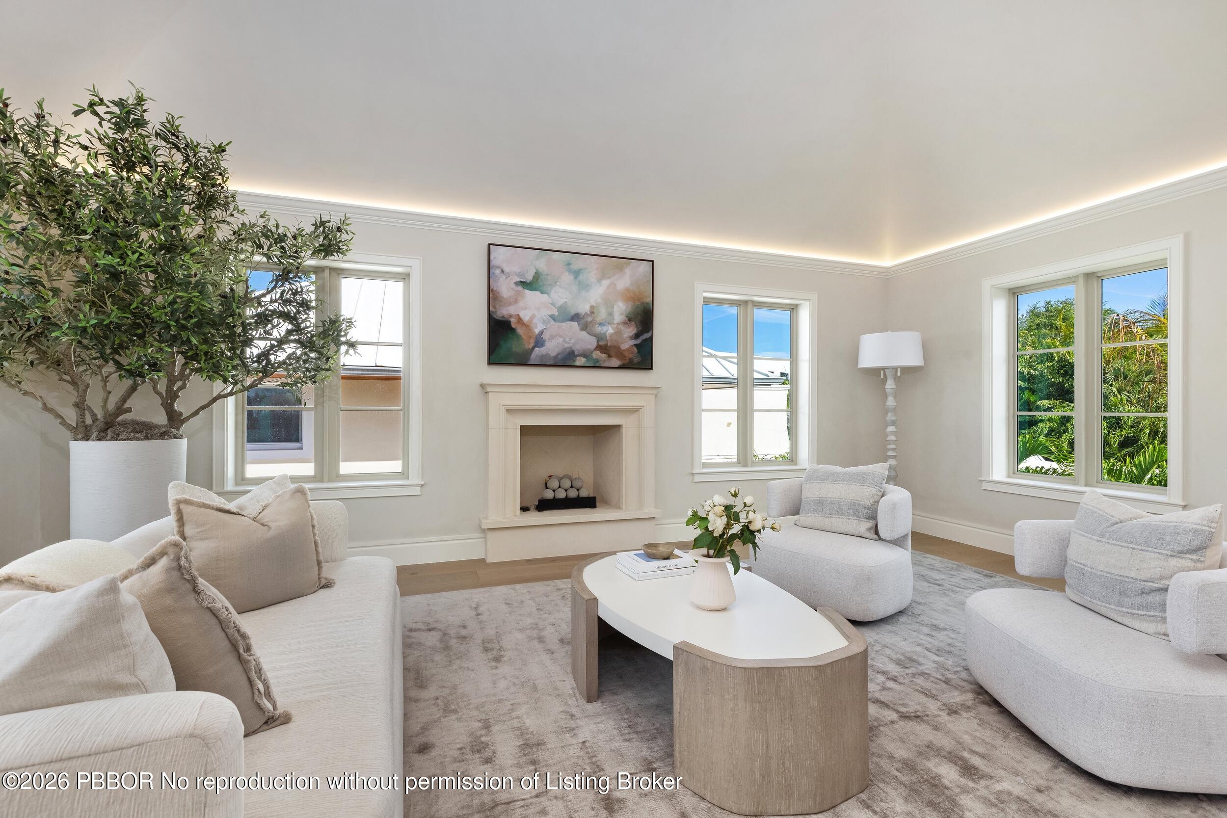122 Bloomfield Drive
