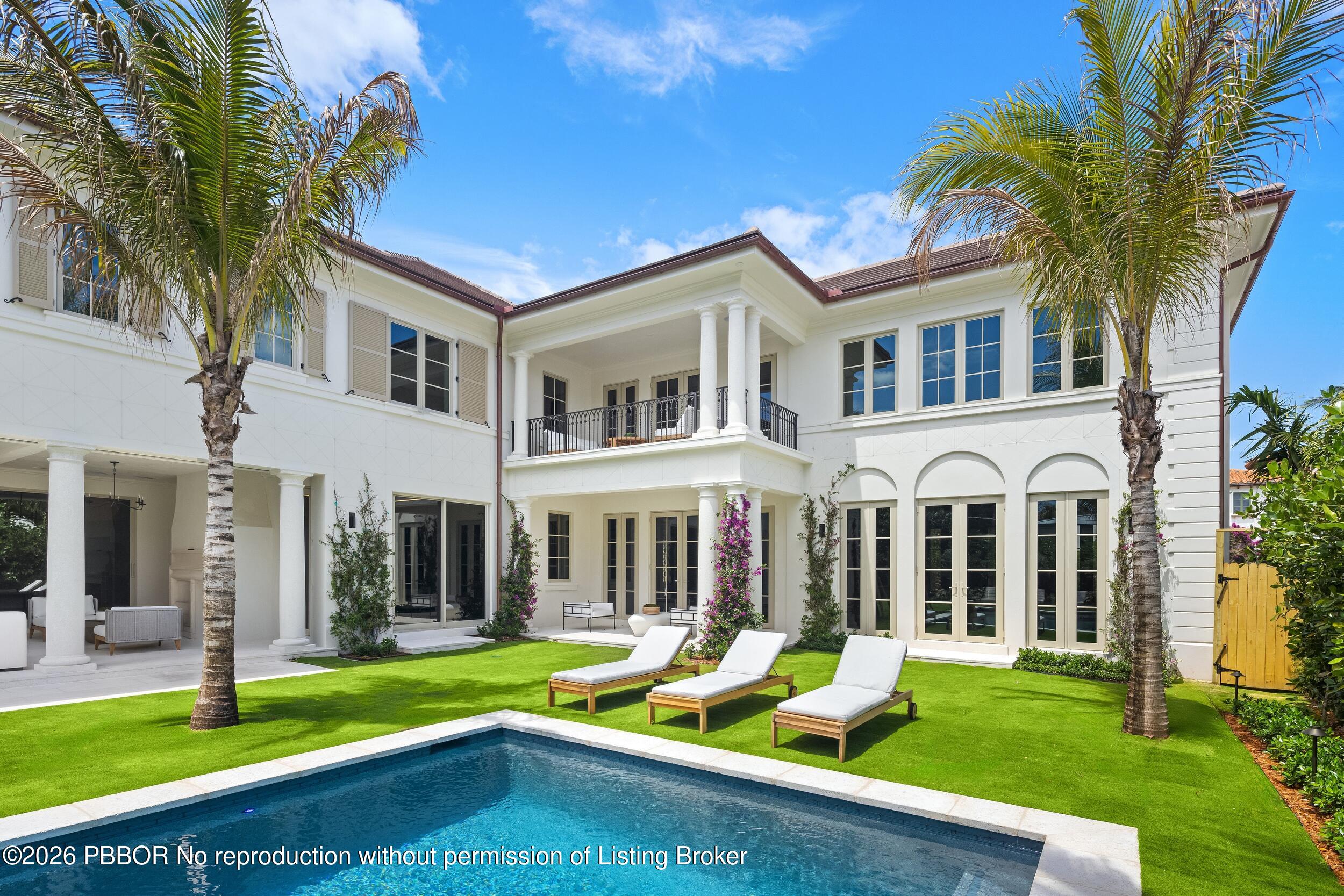 122 Bloomfield Drive